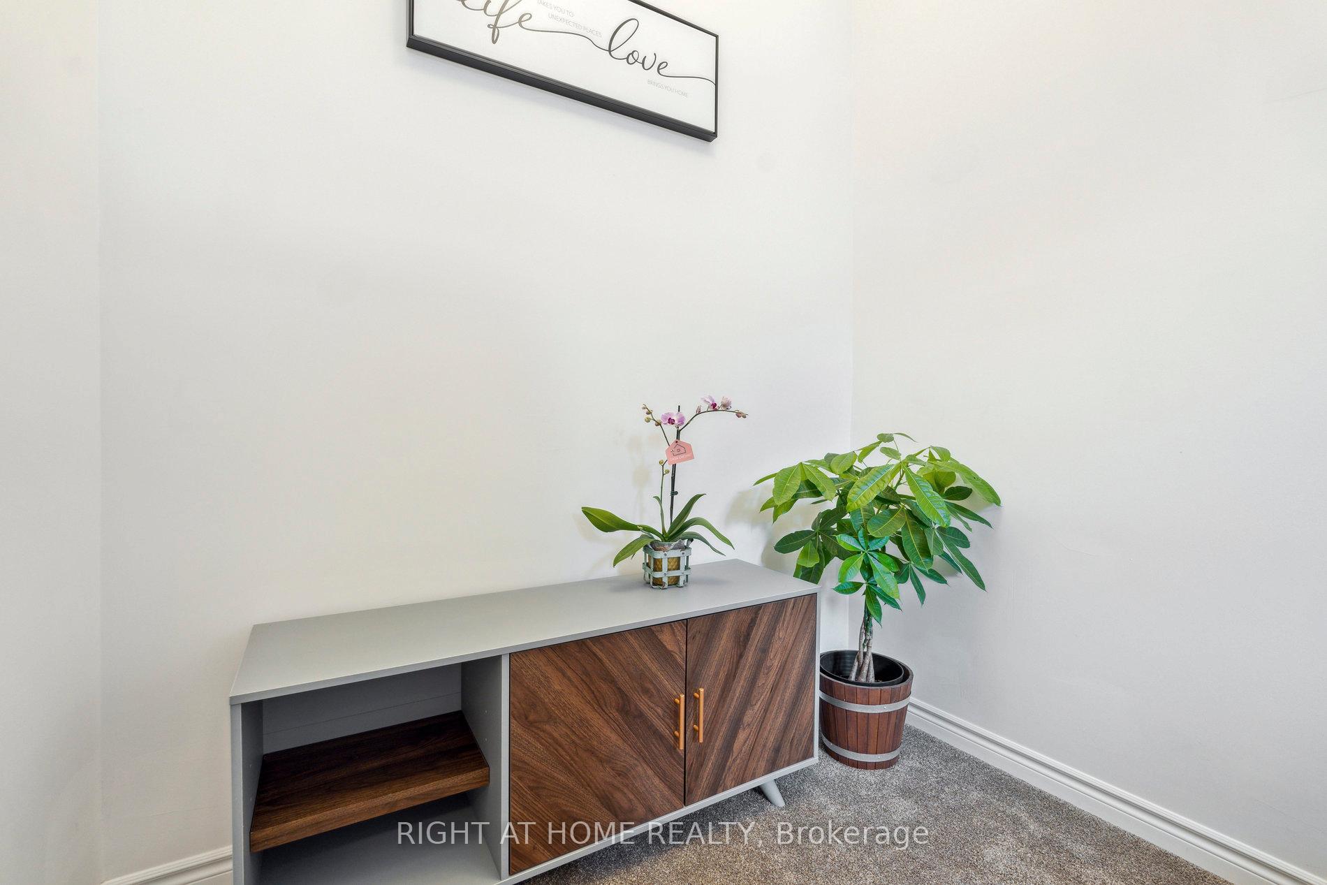 Photo 9 of 4025 Crown Street, Lincoln, Beamsville — HOMEH