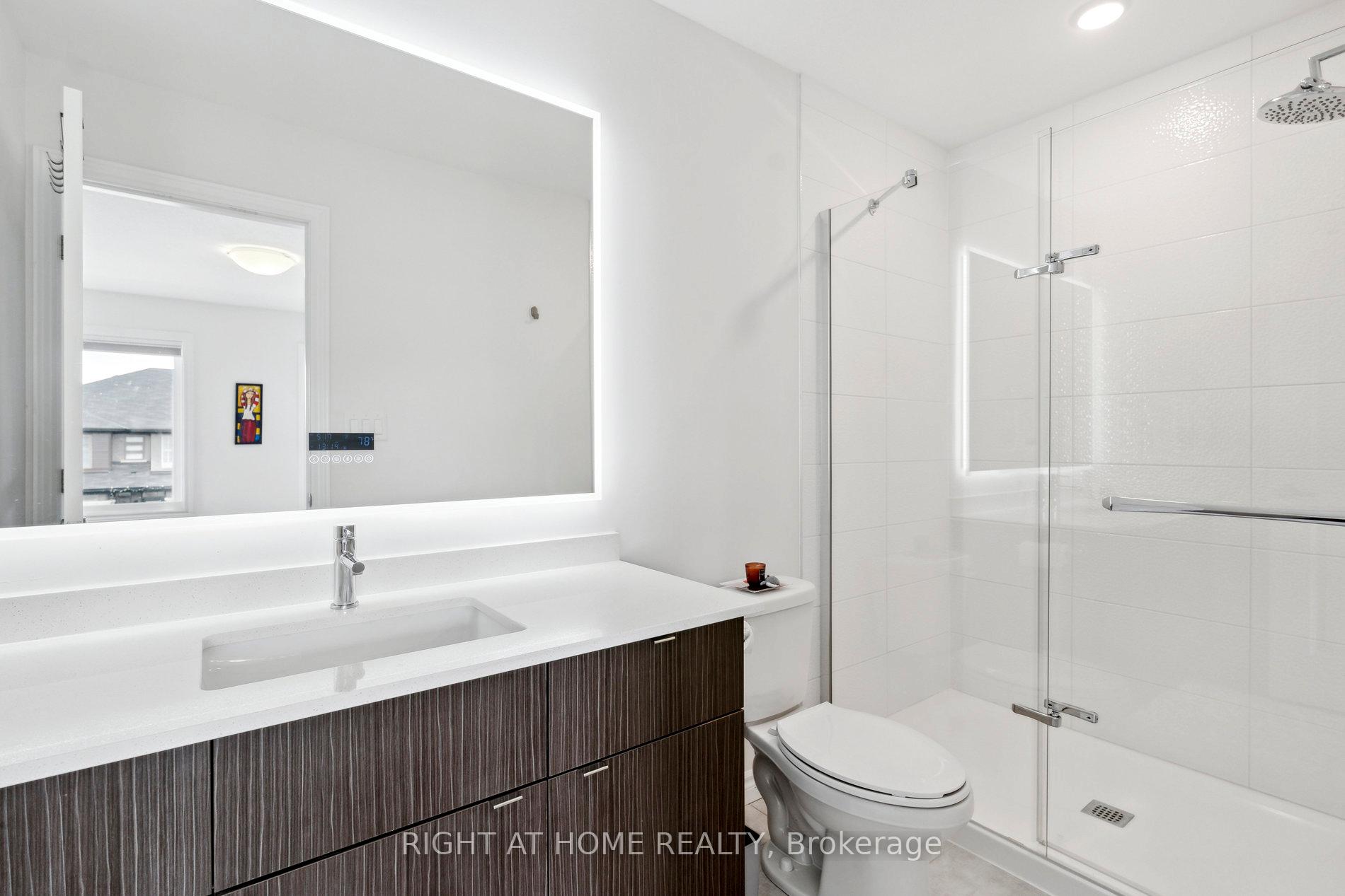 Photo 21 of 4025 Crown Street, Lincoln, Beamsville — HOMEH