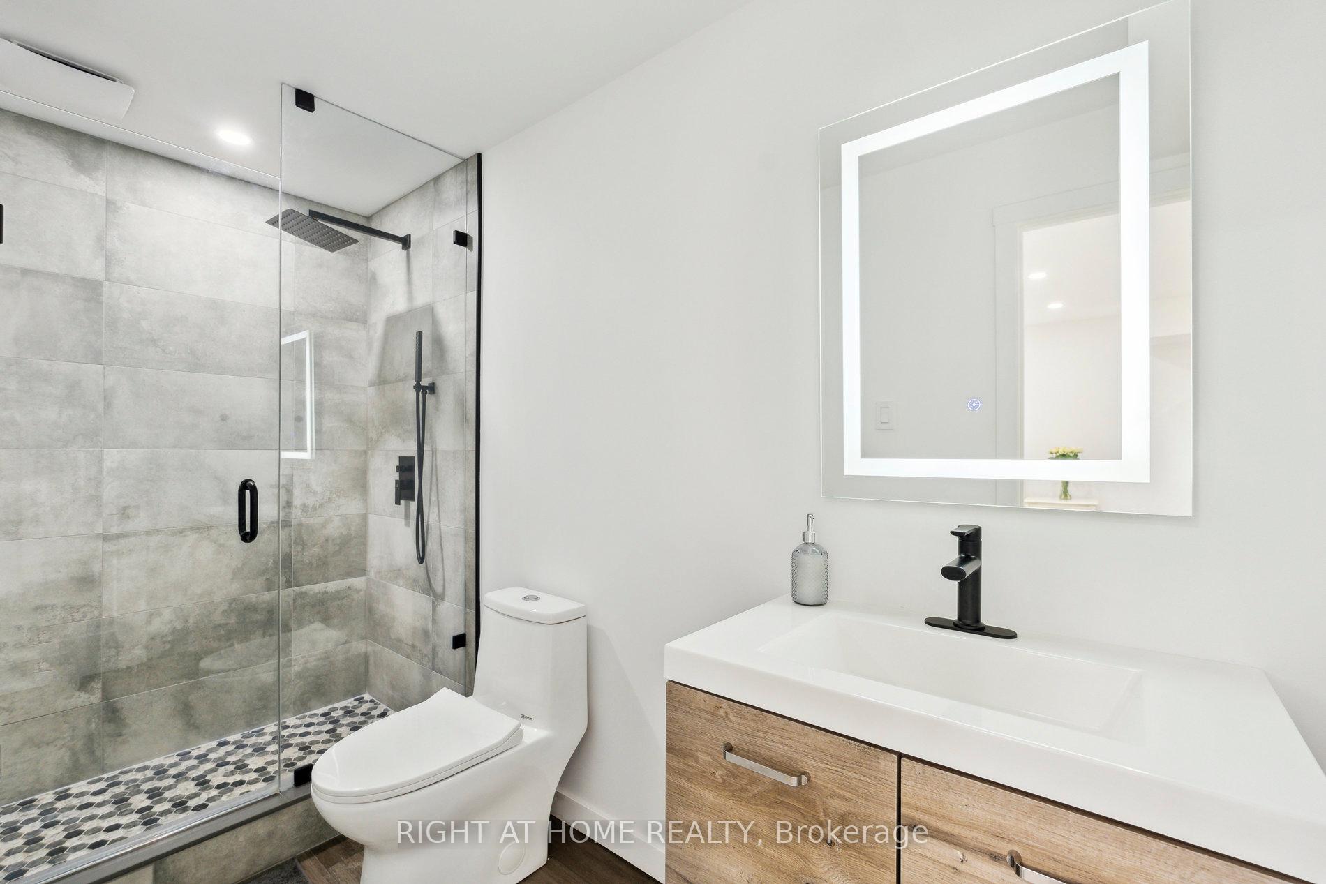 Photo 37 of 4025 Crown Street, Lincoln, Beamsville — HOMEH