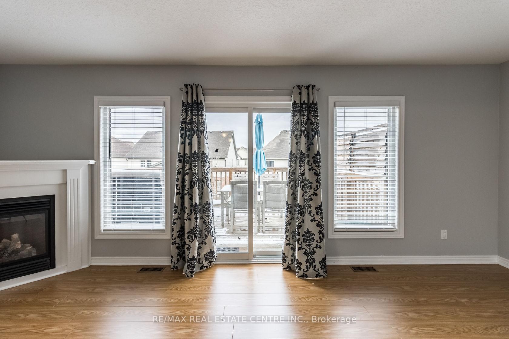 Photo 14 of 27 Dougall Street, Guelph, Grange Road — HOMEH