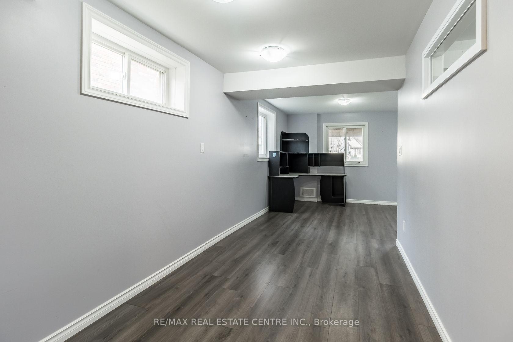 Photo 37 of 27 Dougall Street, Guelph, Grange Road — HOMEH