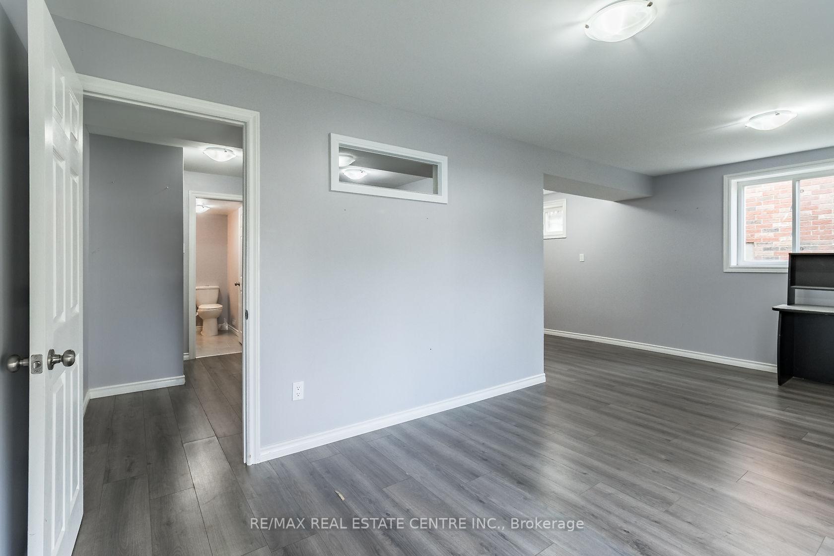 Photo 41 of 27 Dougall Street, Guelph, Grange Road — HOMEH