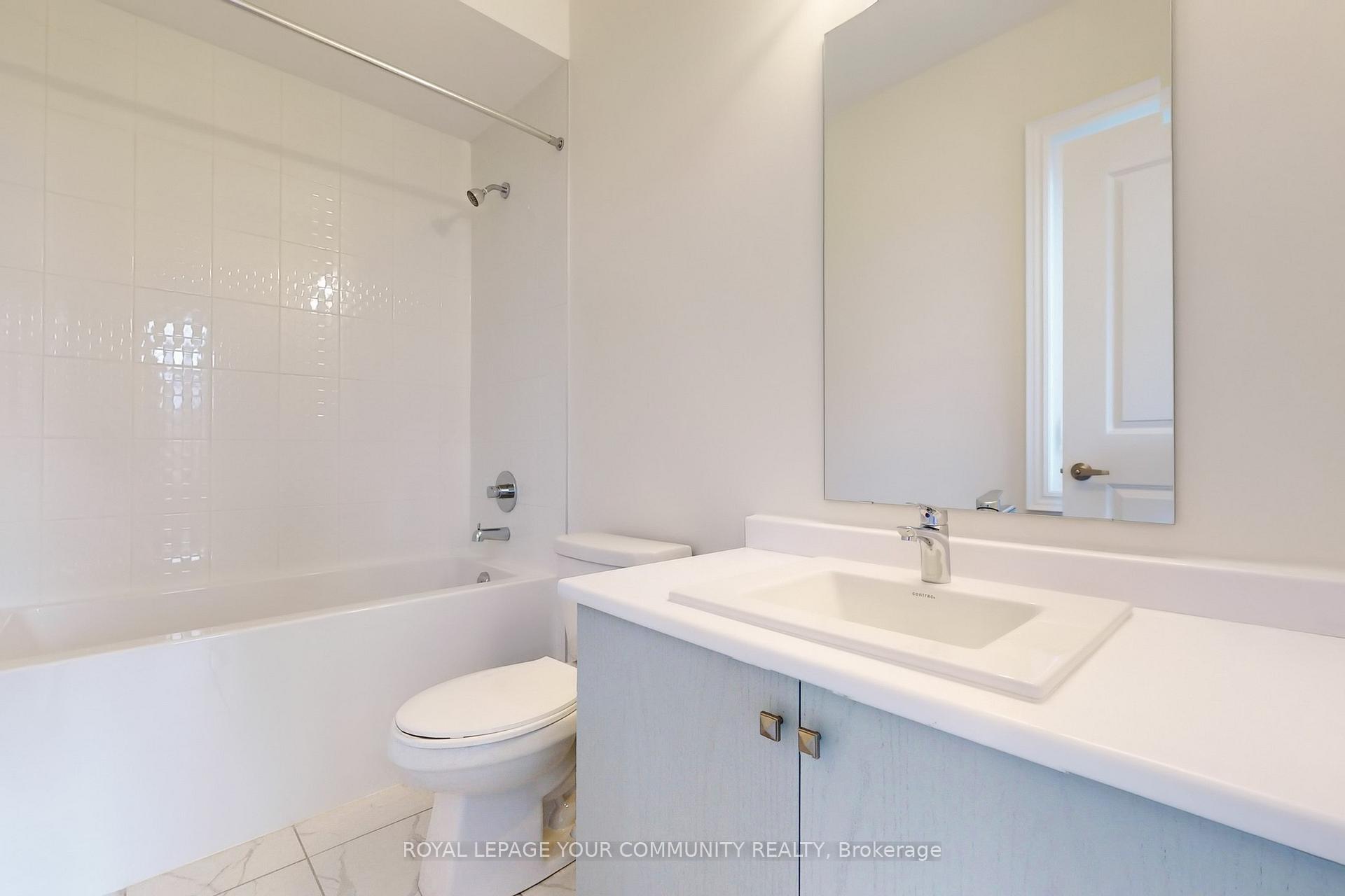 Photo 6 of 68 Bud Leggett Crescent, Georgina, Keswick South — HOMEH