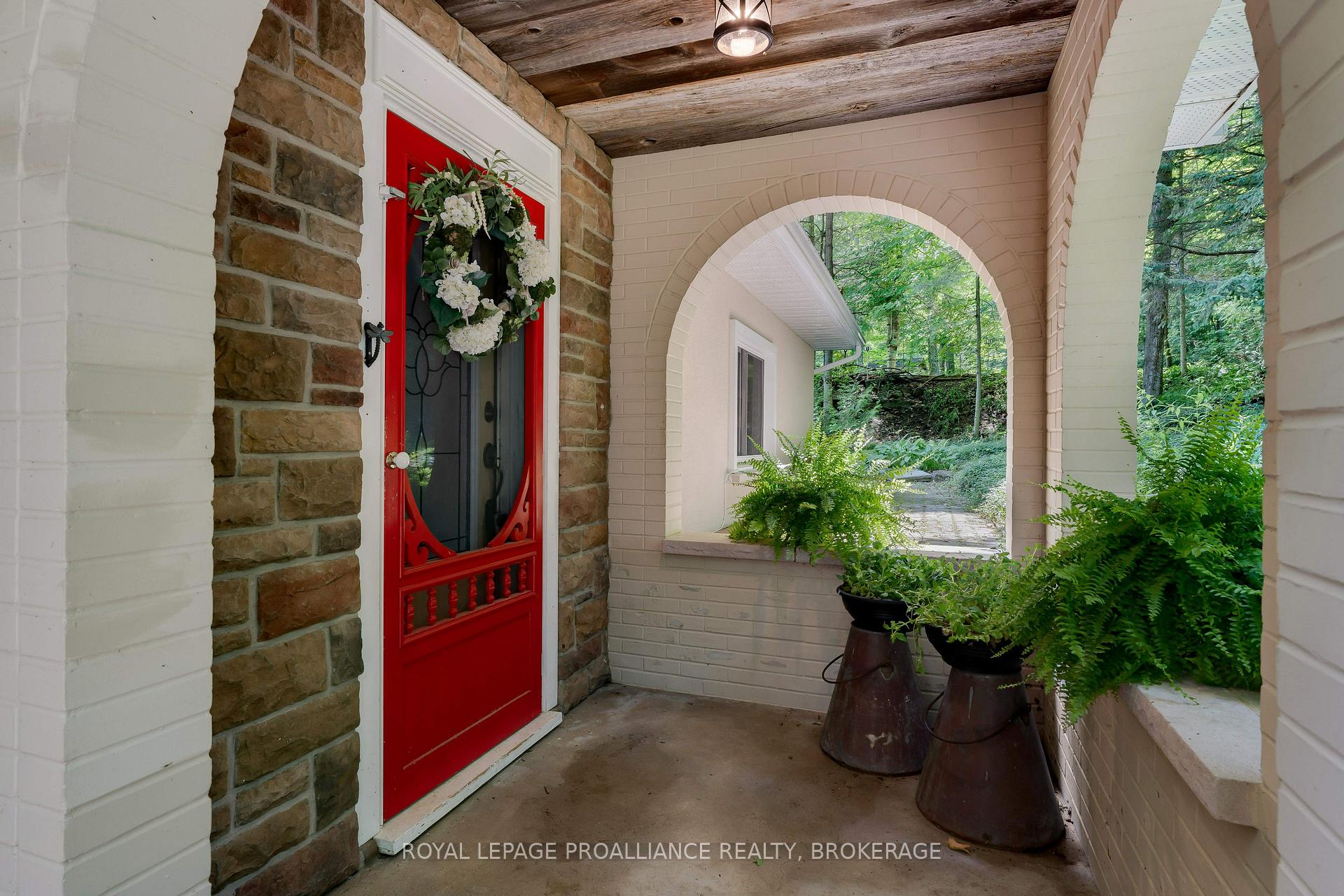 Photo 4 of 4268 Melody Lodge Lane, Frontenac, Frontenac South — HOMEH