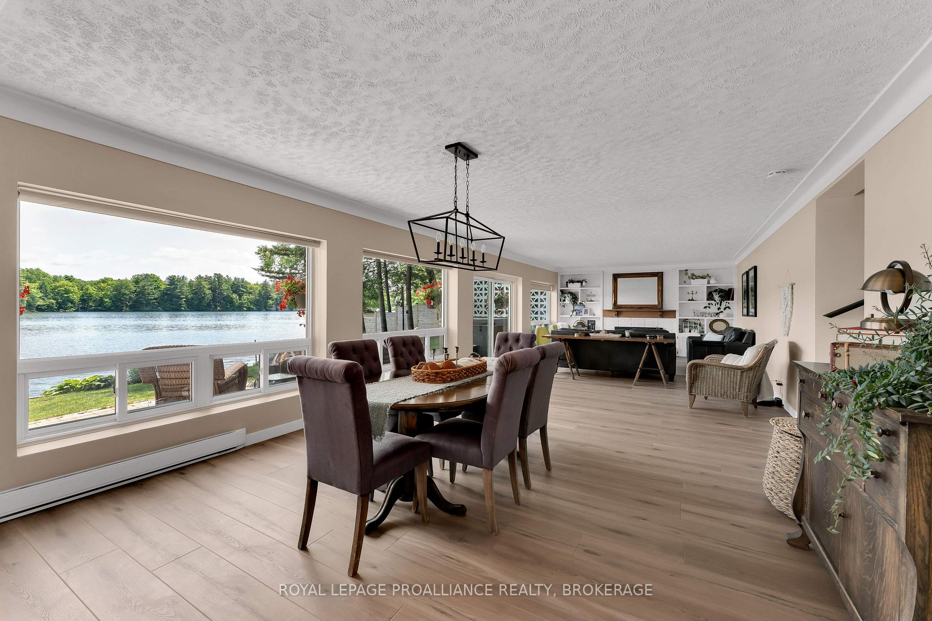 Photo 13 of 4268 Melody Lodge Lane, Frontenac, Frontenac South — HOMEH