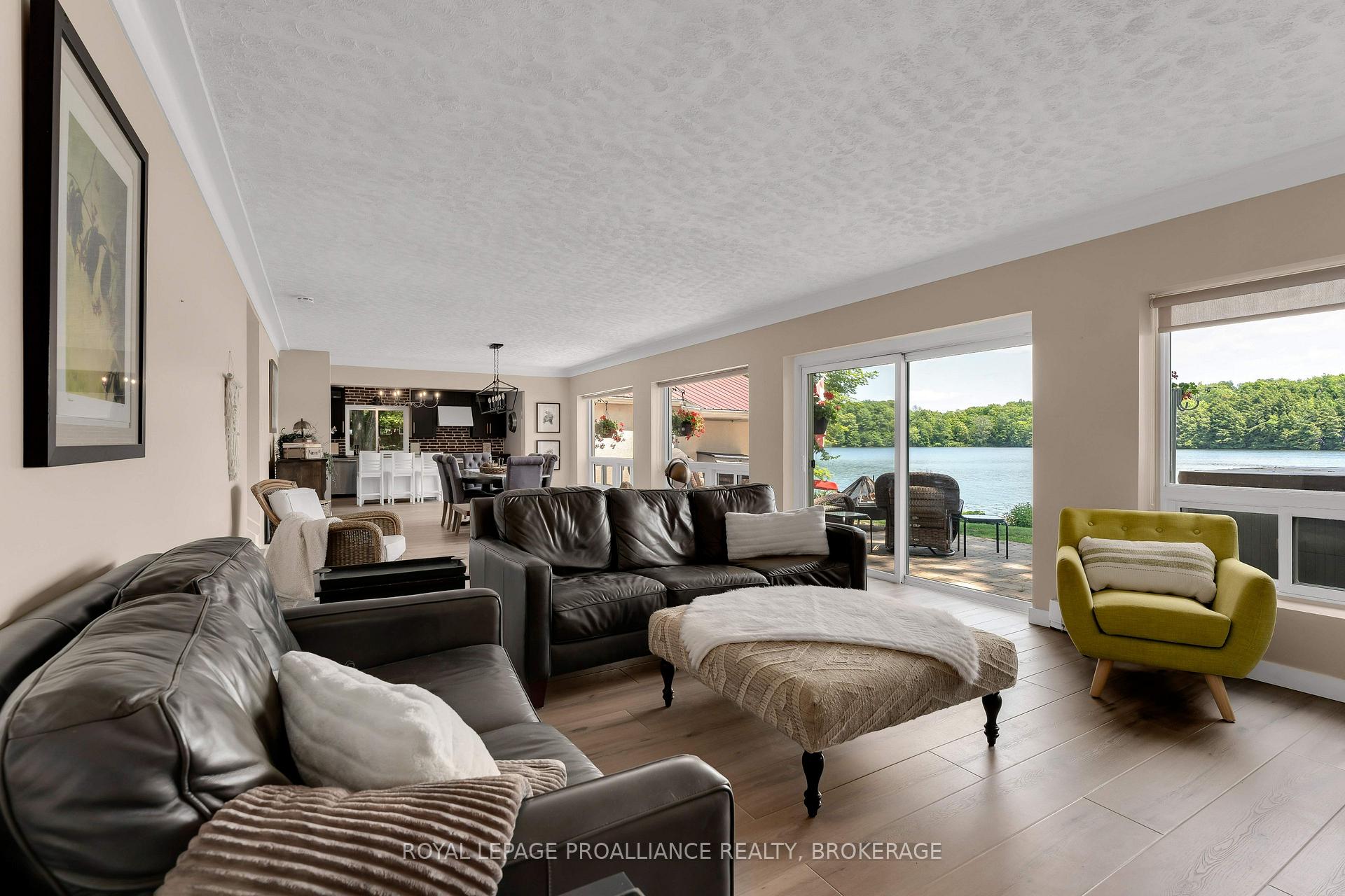 Photo 17 of 4268 Melody Lodge Lane, Frontenac, Frontenac South — HOMEH