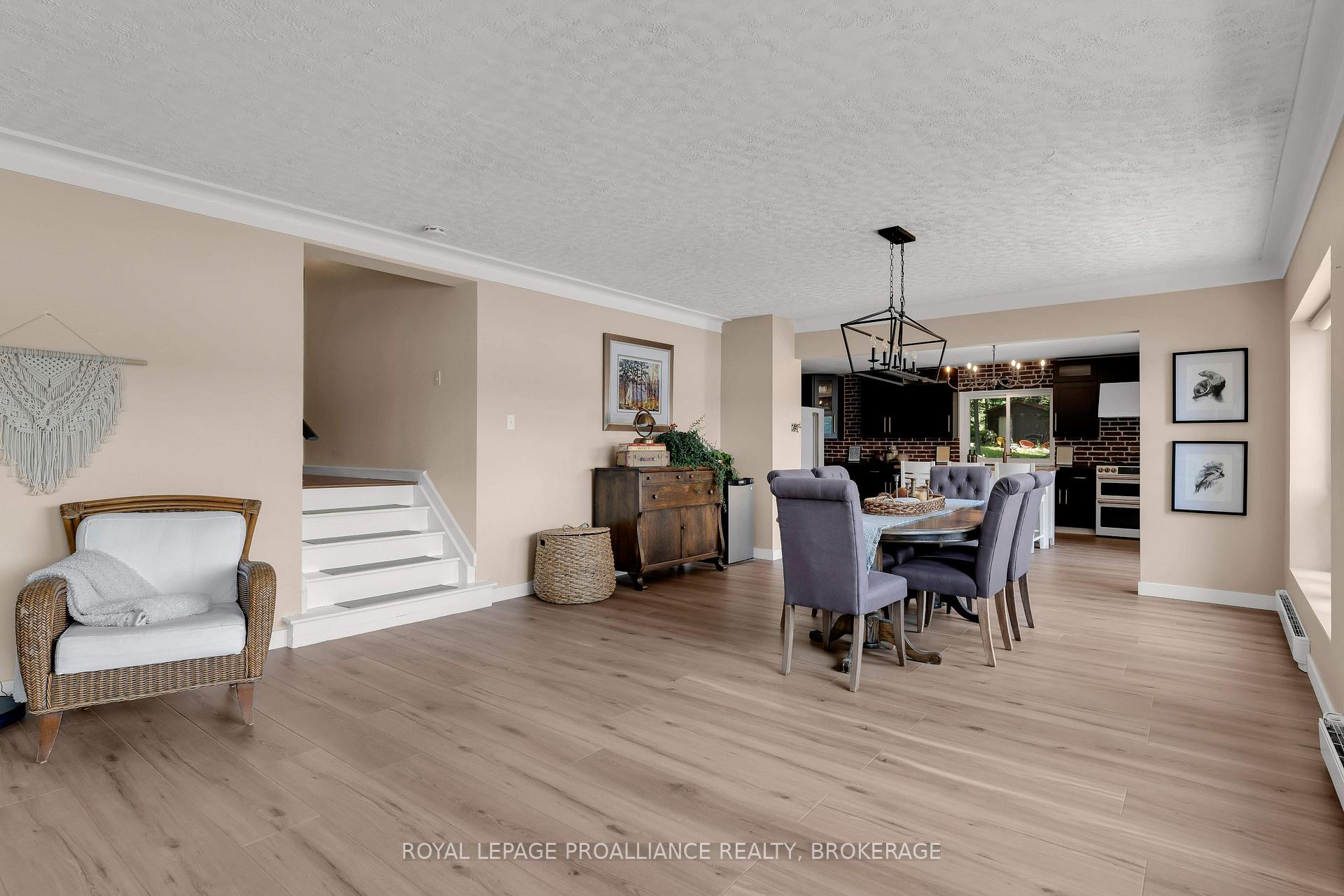 Photo 18 of 4268 Melody Lodge Lane, Frontenac, Frontenac South — HOMEH