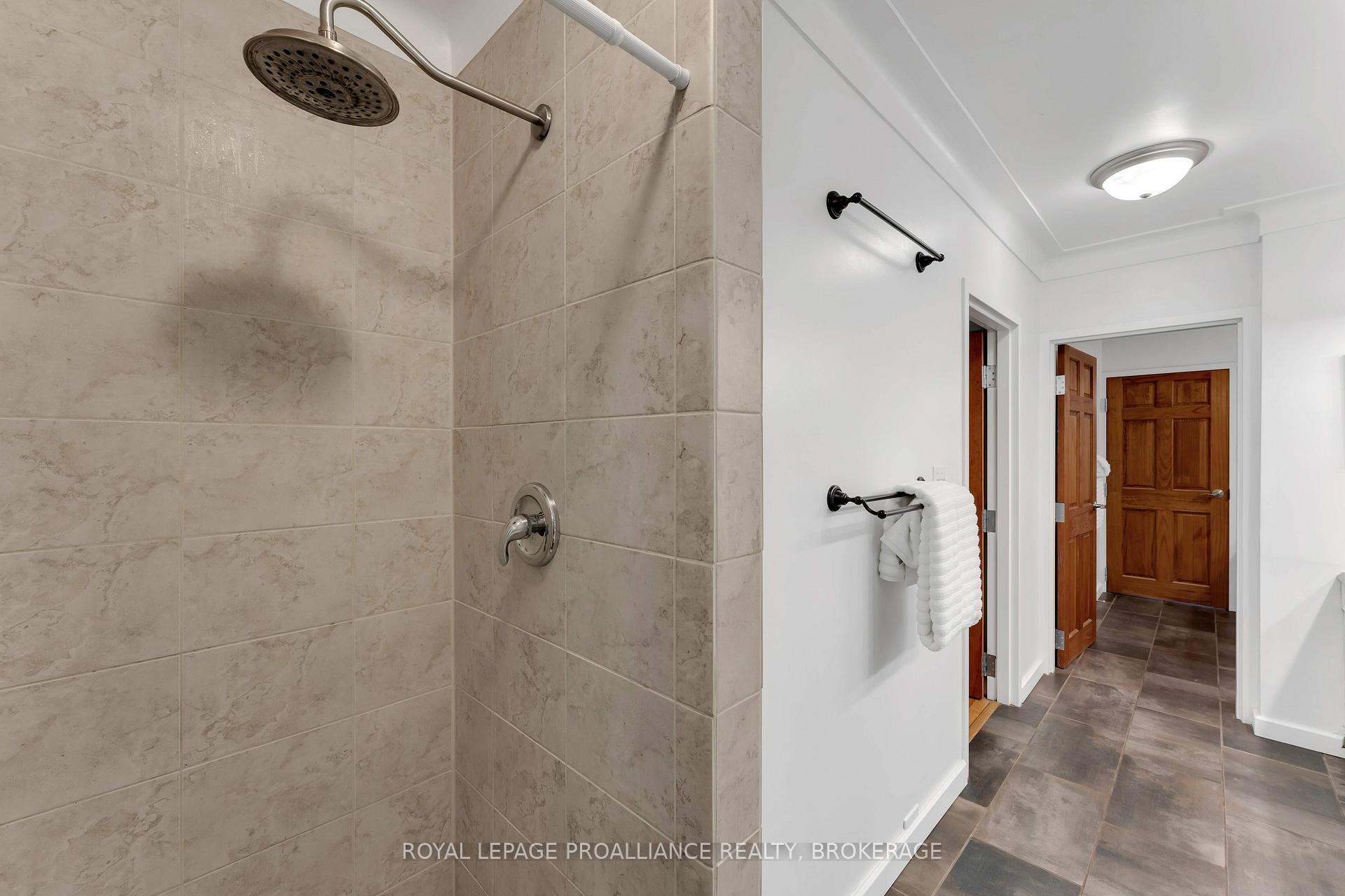Photo 30 of 4268 Melody Lodge Lane, Frontenac, Frontenac South — HOMEH