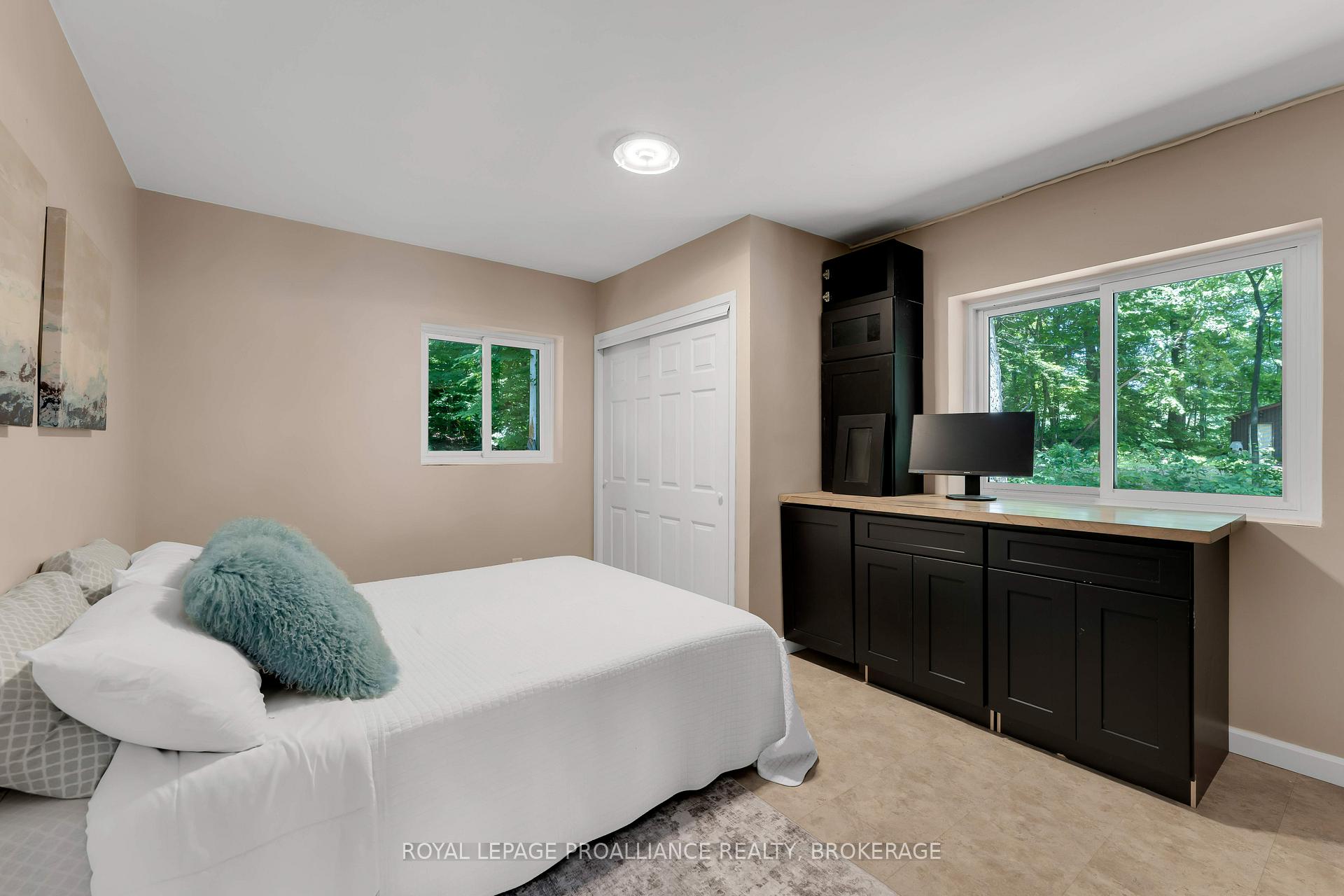 Photo 32 of 4268 Melody Lodge Lane, Frontenac, Frontenac South — HOMEH