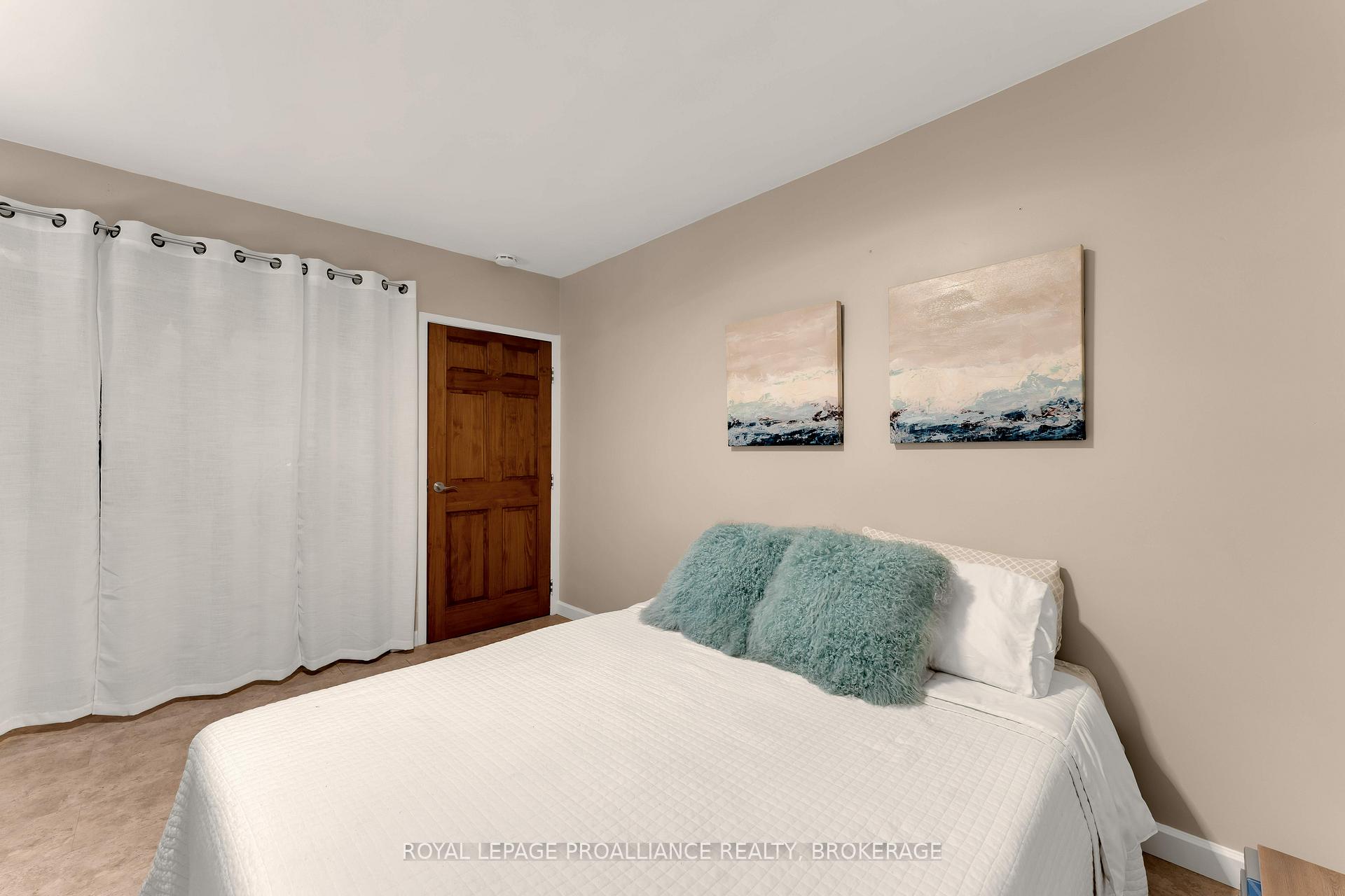Photo 33 of 4268 Melody Lodge Lane, Frontenac, Frontenac South — HOMEH