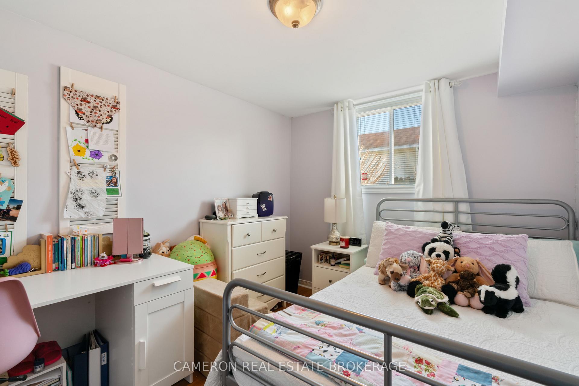 Photo 19 of 706 Hamilton Crescent, Cornwall — HOMEH