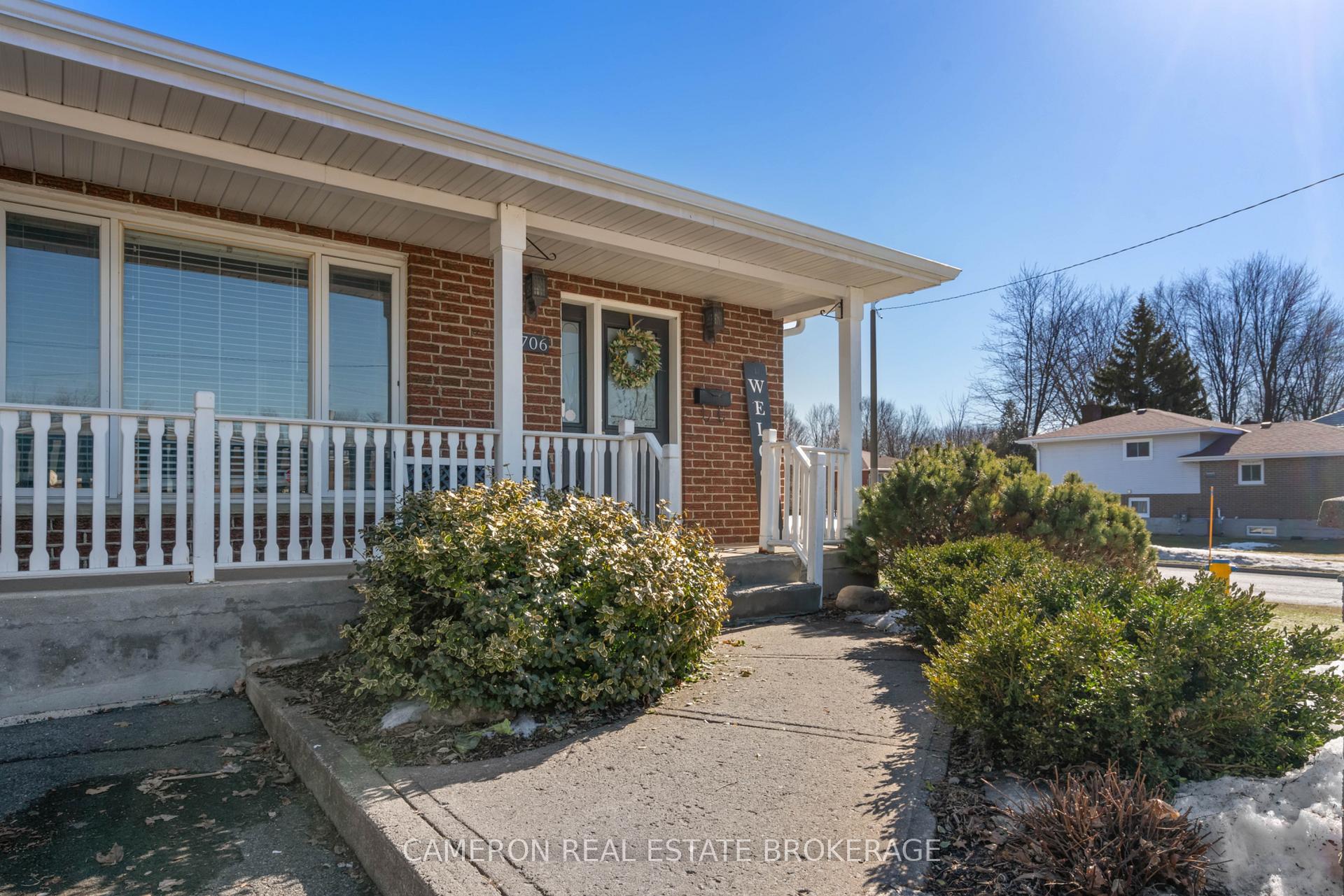 Photo 31 of 706 Hamilton Crescent, Cornwall — HOMEH