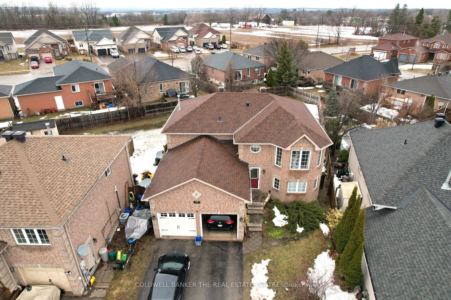 Photo 2 of 62 Ambler Bay, Barrie, Georgian Drive — HOMEH