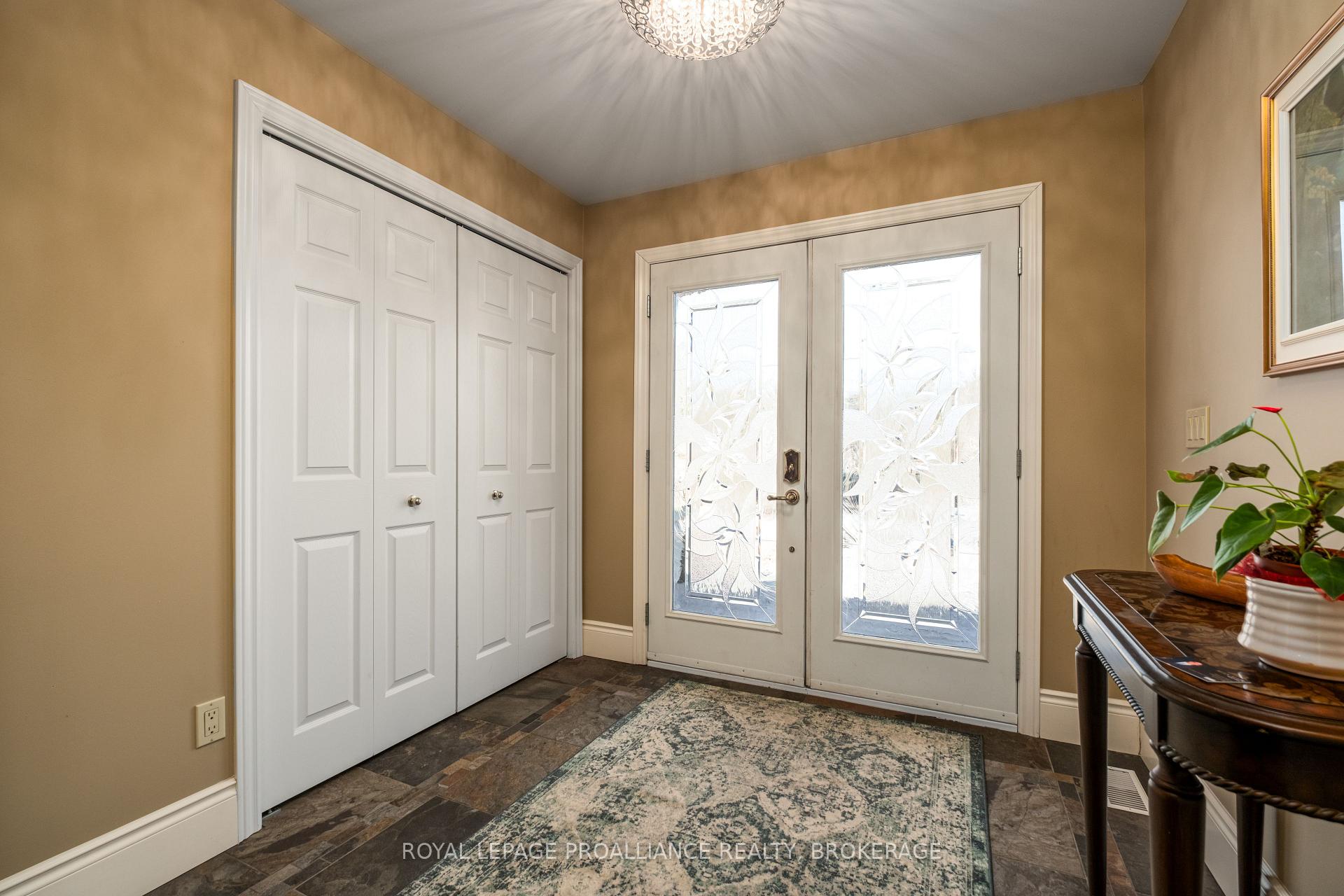 Photo 4 of 7955 Perth Road, Frontenac, Frontenac South — HOMEH