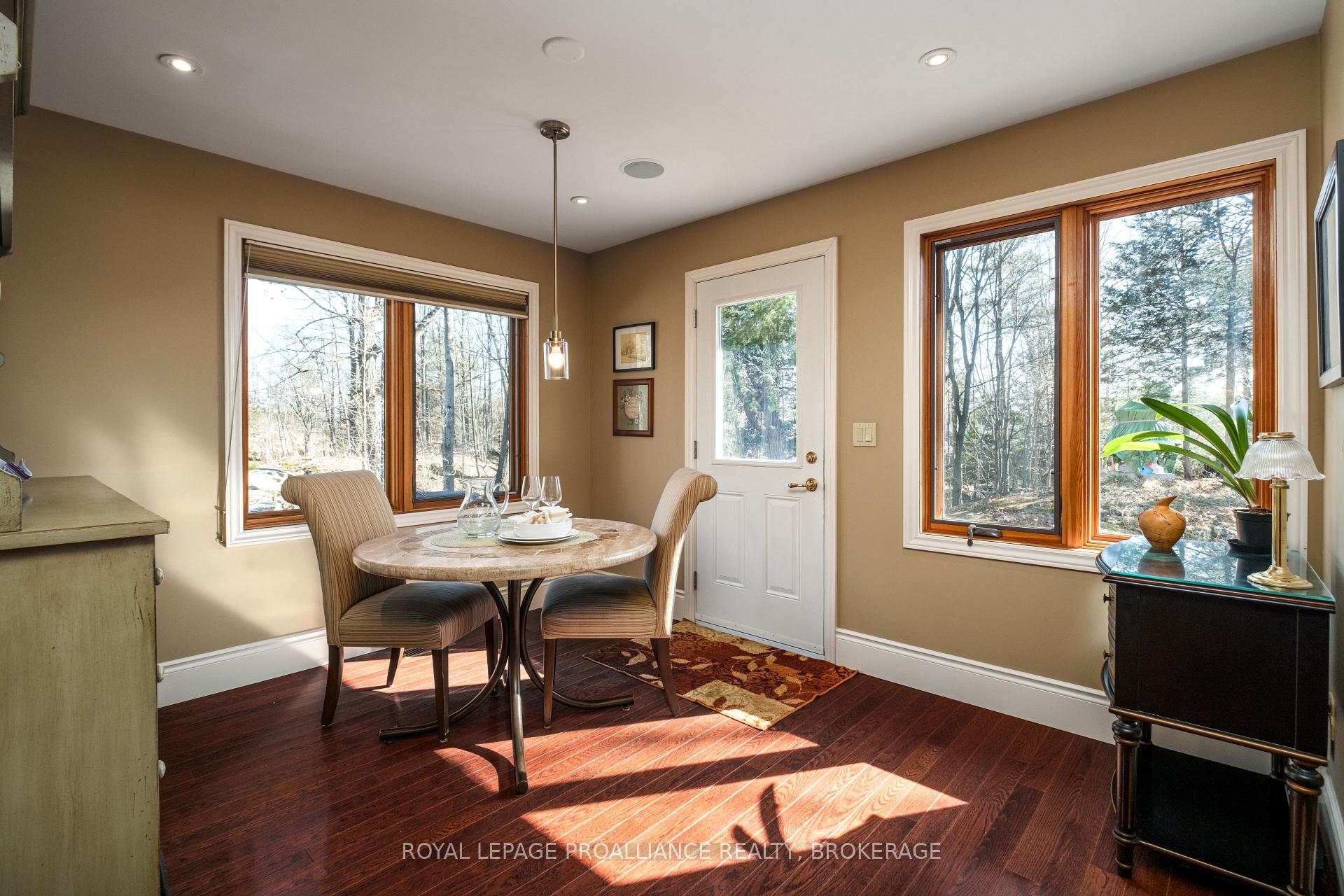 Photo 8 of 7955 Perth Road, Frontenac, Frontenac South — HOMEH