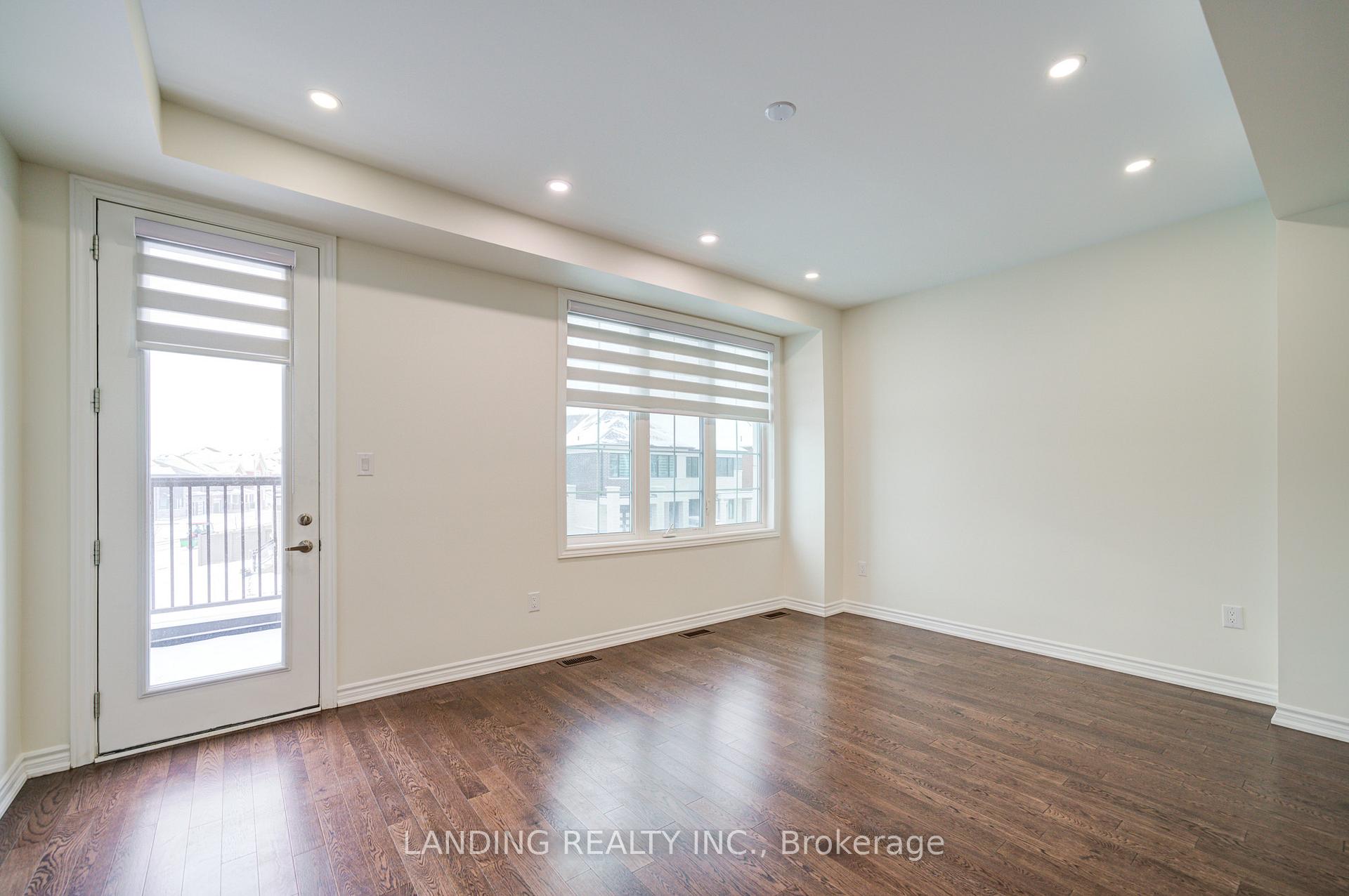 Photo 14 of 95 Therma Crescent, Markham, Victoria Square — HOMEH