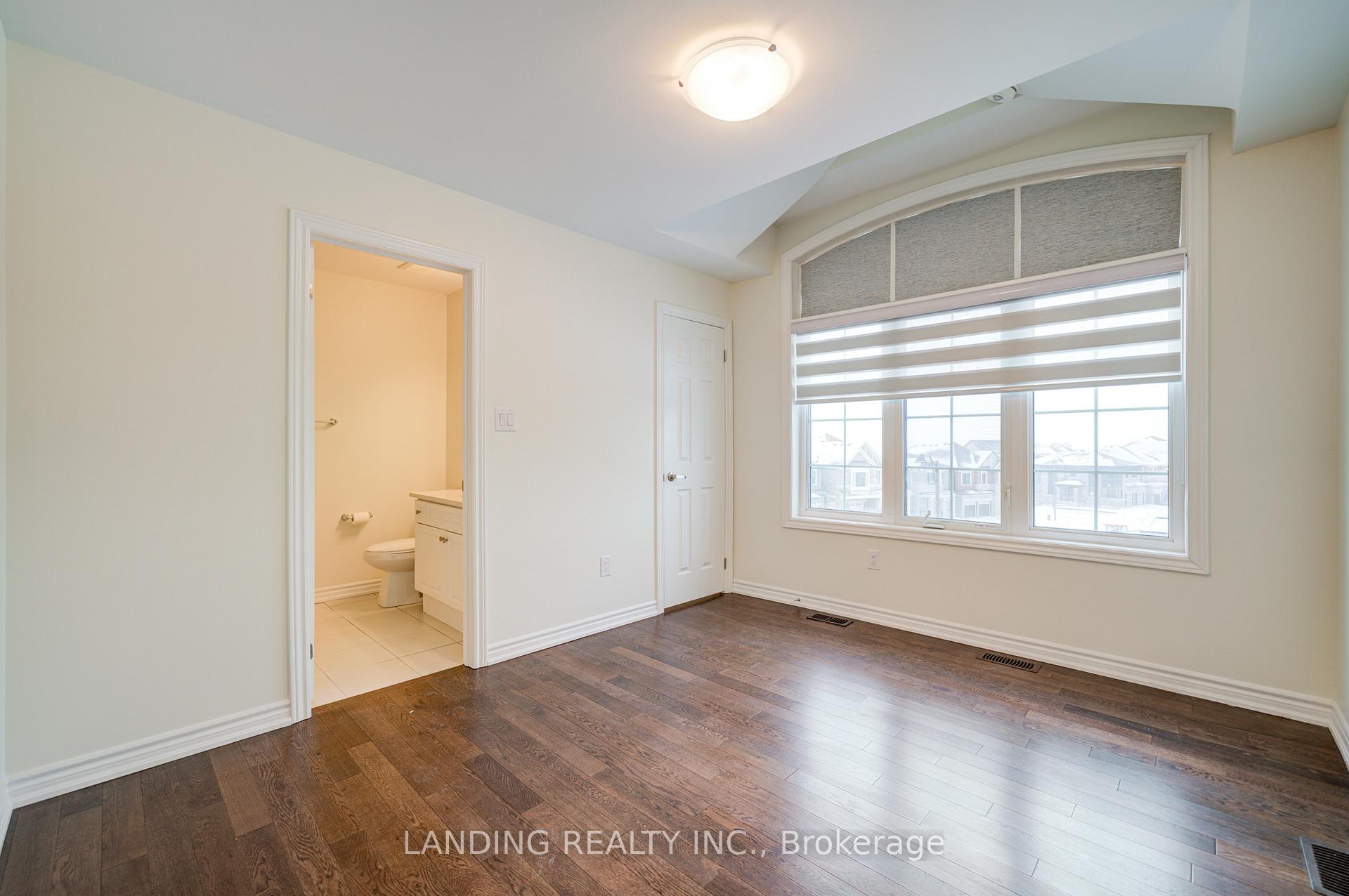 Photo 19 of 95 Therma Crescent, Markham, Victoria Square — HOMEH