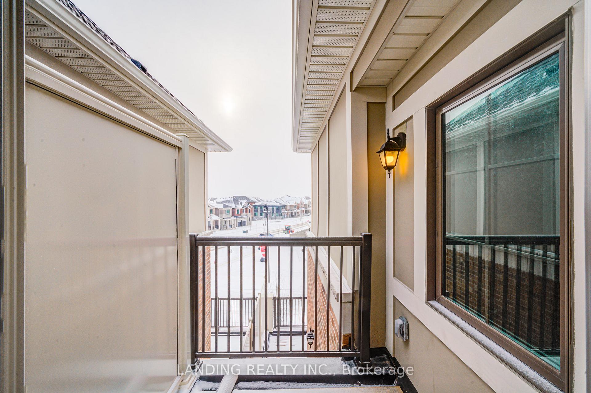 Photo 15 of 95 Therma Crescent, Markham, Victoria Square — HOMEH