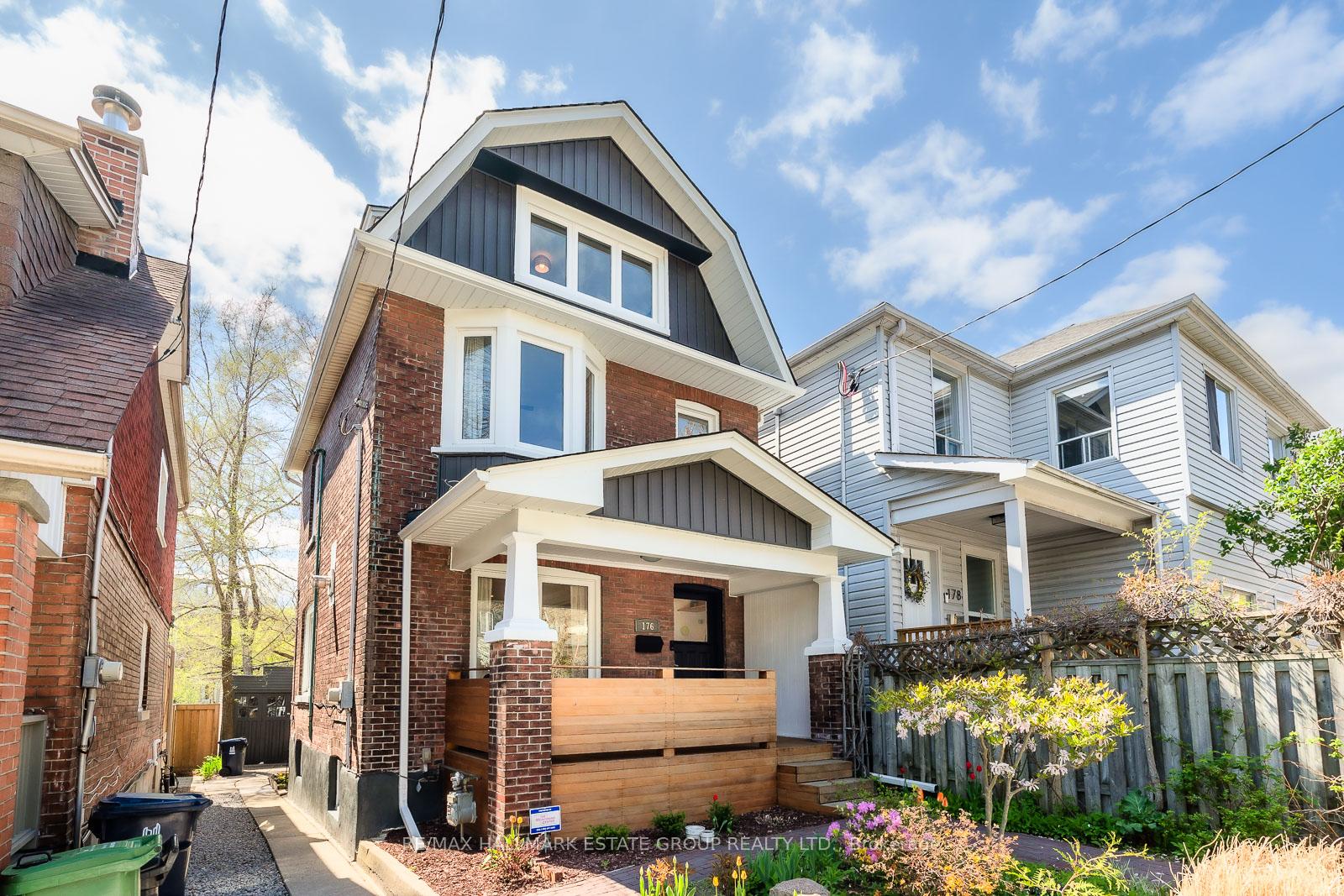 Front of 176 Golfview Avenue