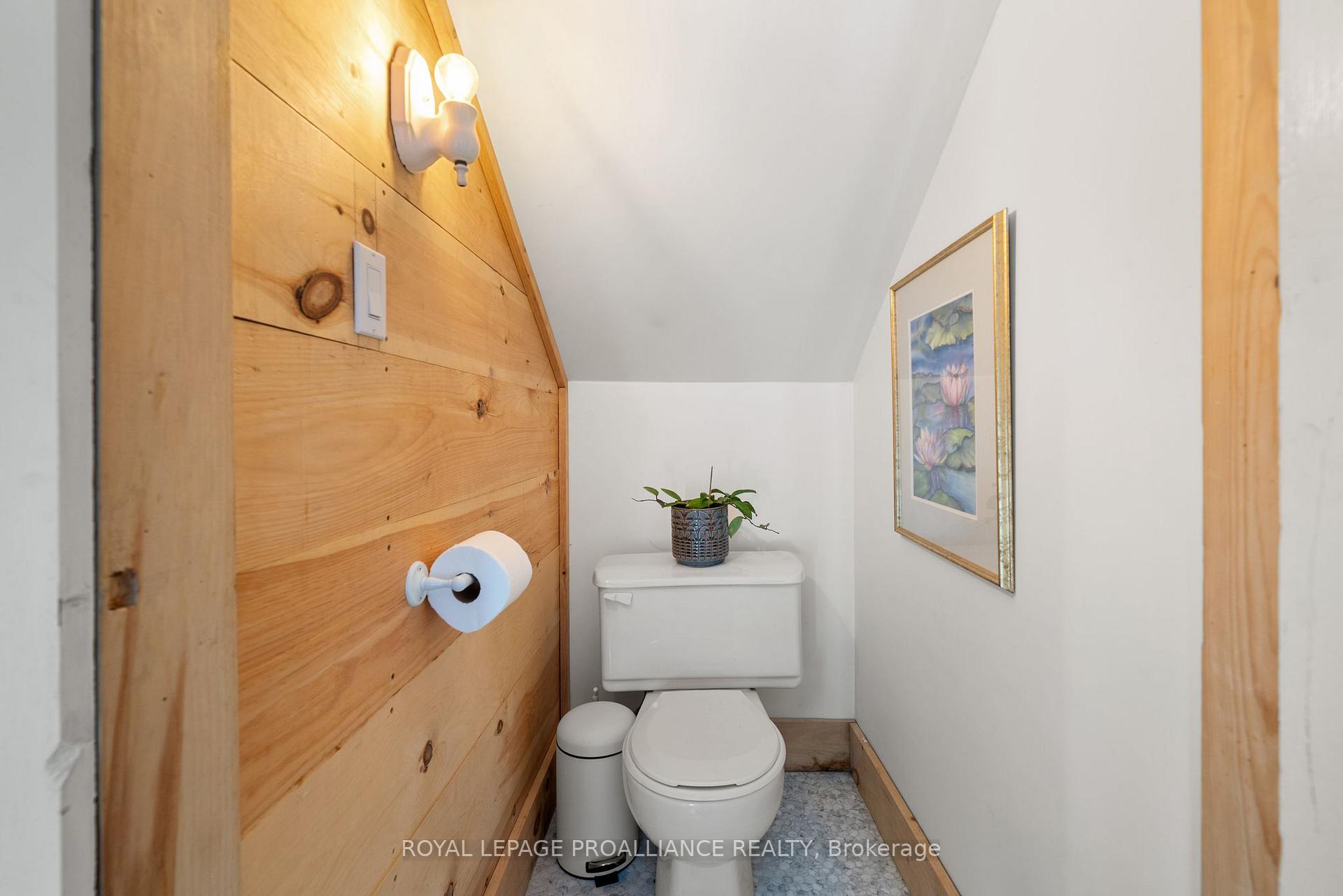 Photo 14 of 141 Station Road, Prince Edward County, Hillier — HOMEH
