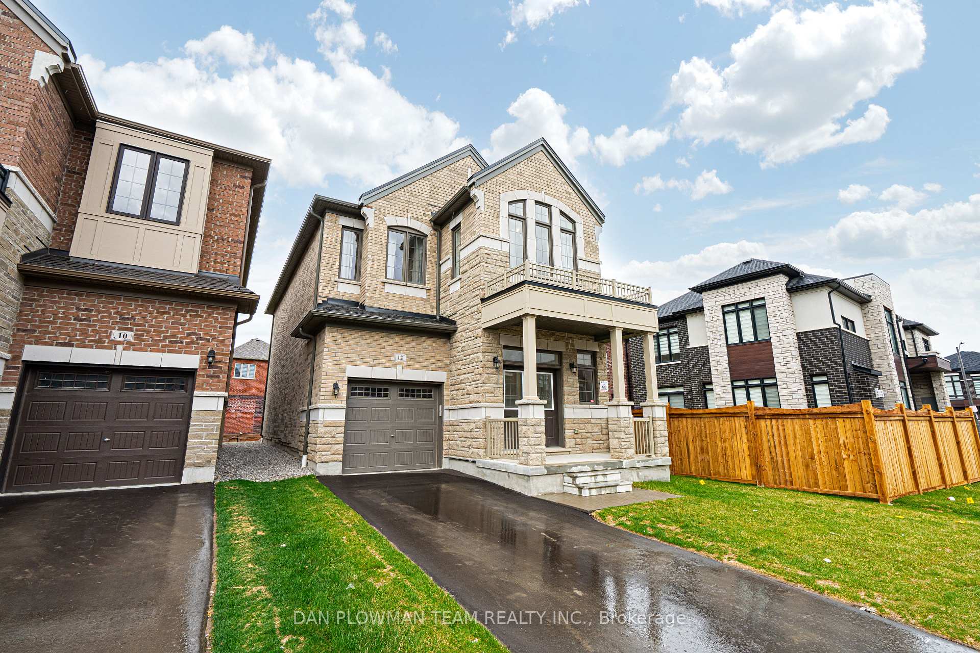 Front of 12 Jadite Street