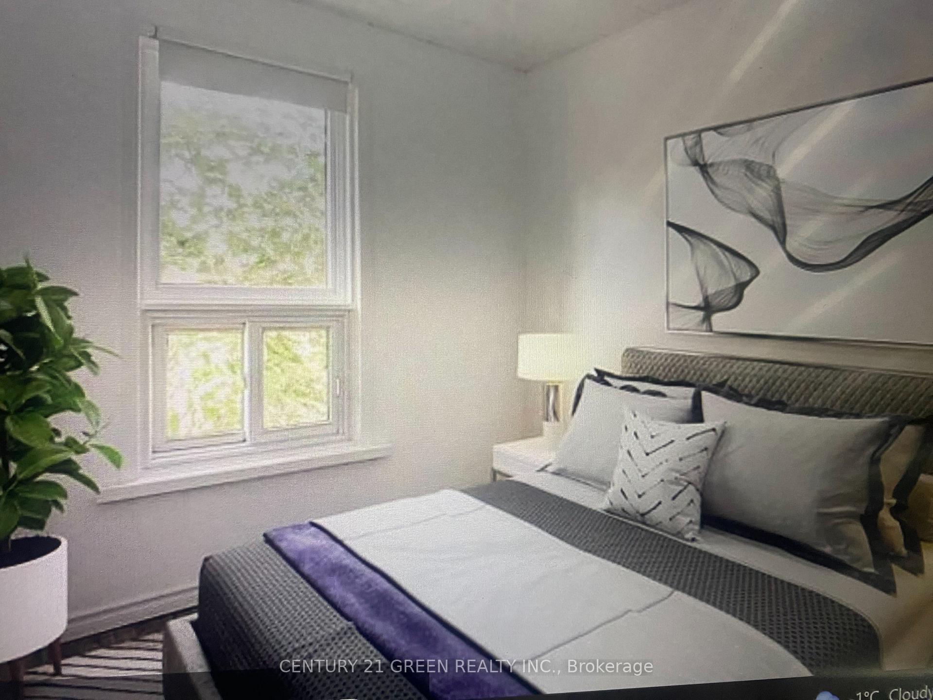 Photo 10 of 12 Lawrence Avenue, Guelph, St. Patrick's Ward — HOMEH