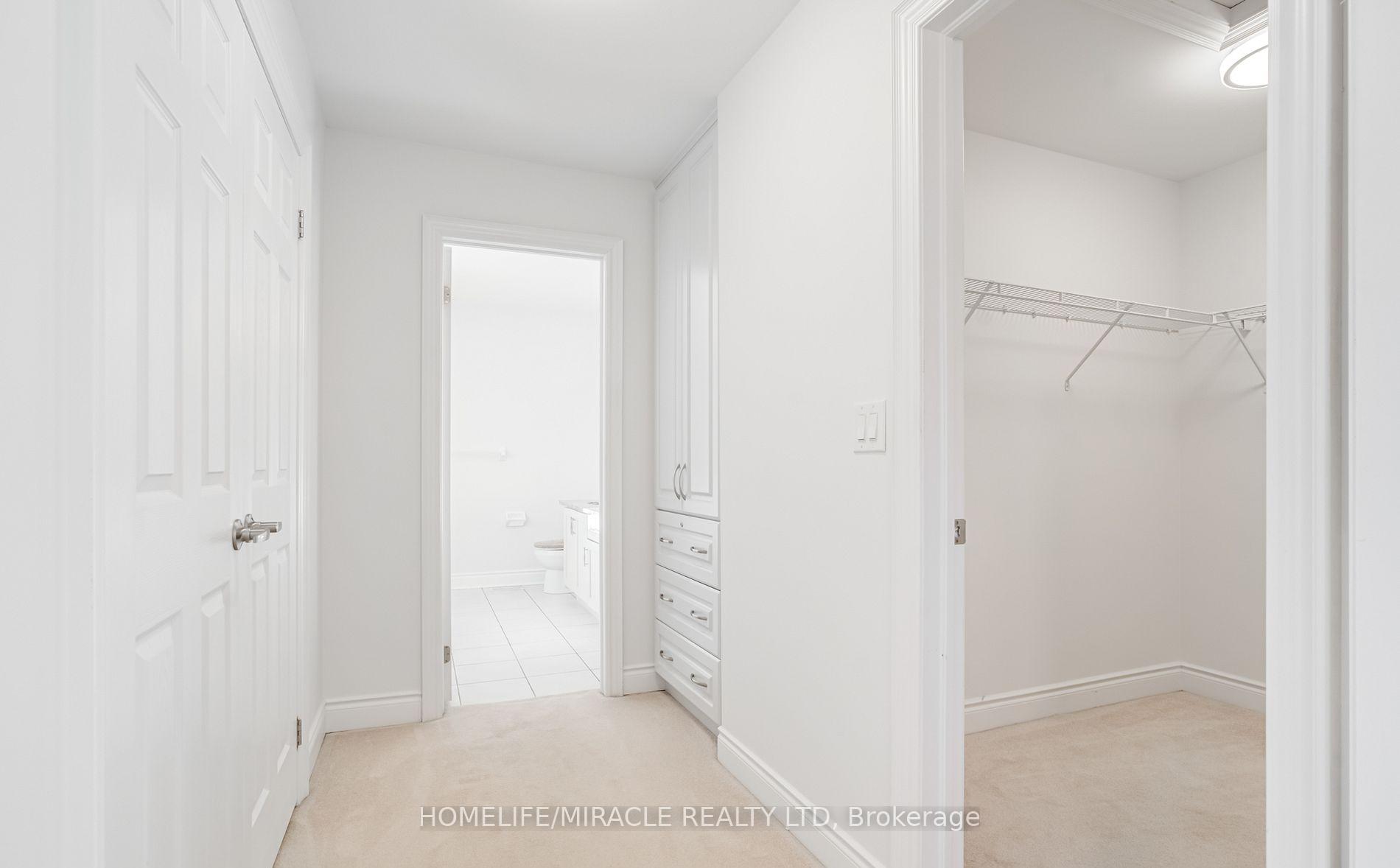 Photo 13 of 4 Lavallee Crescent, Brampton, Credit Valley — HOMEH