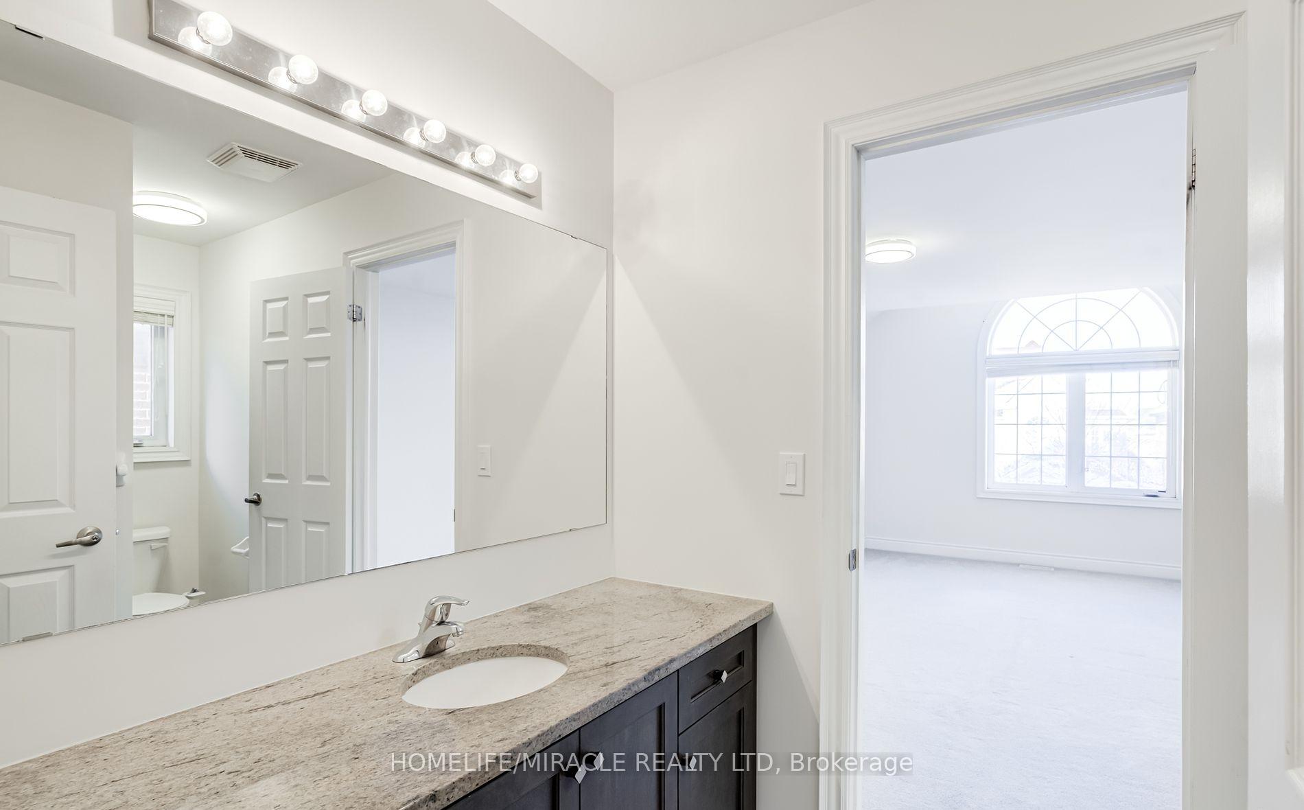 Photo 40 of 4 Lavallee Crescent, Brampton, Credit Valley — HOMEH