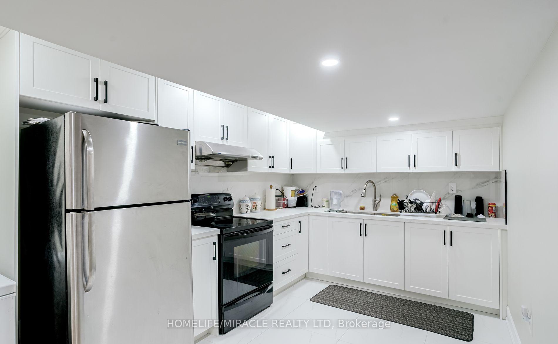 Photo 27 of 4 Lavallee Crescent, Brampton, Credit Valley — HOMEH