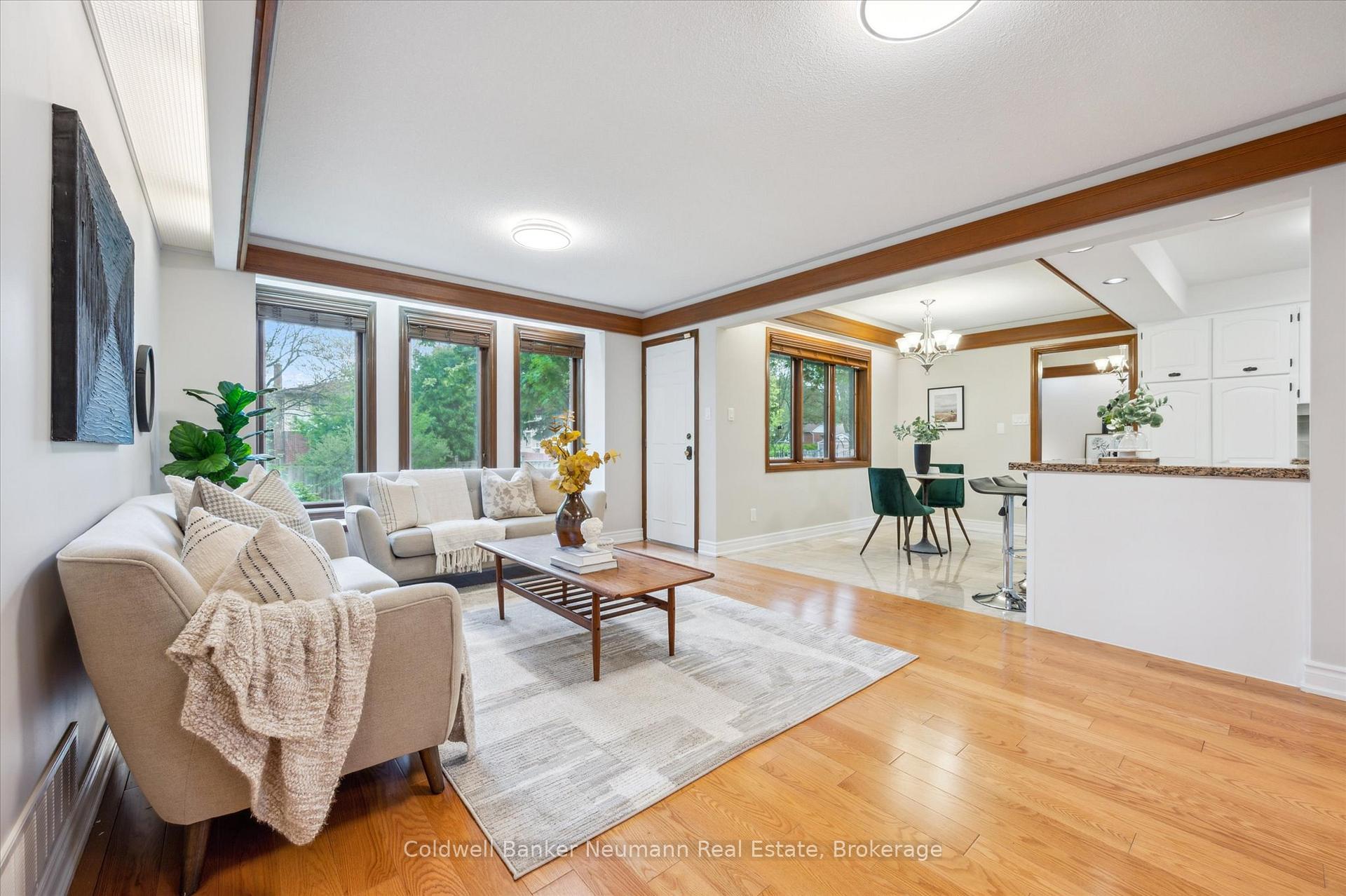 Photo 14 of 15 Hands Drive, Guelph, Kortright East — HOMEH