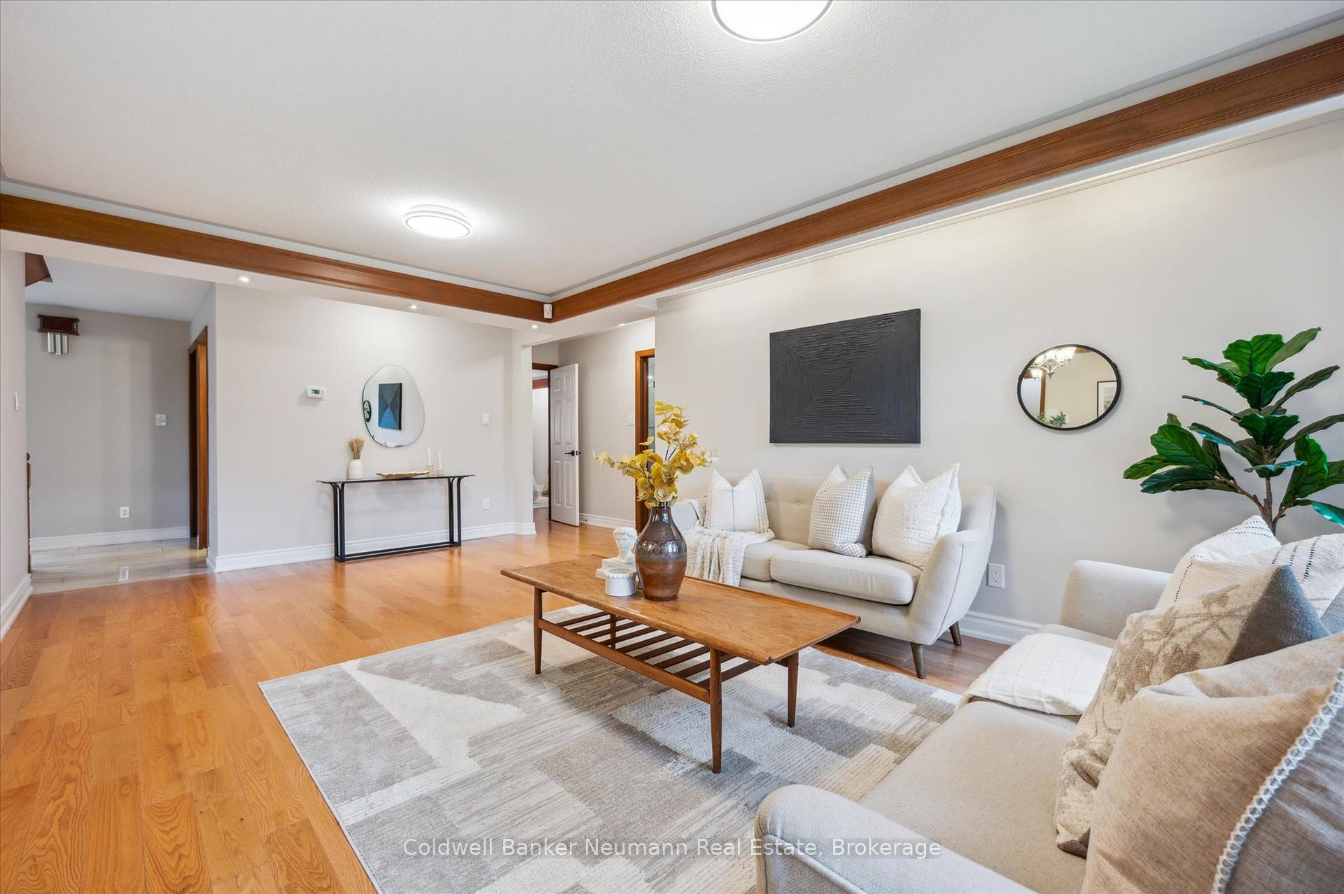 Photo 15 of 15 Hands Drive, Guelph, Kortright East — HOMEH