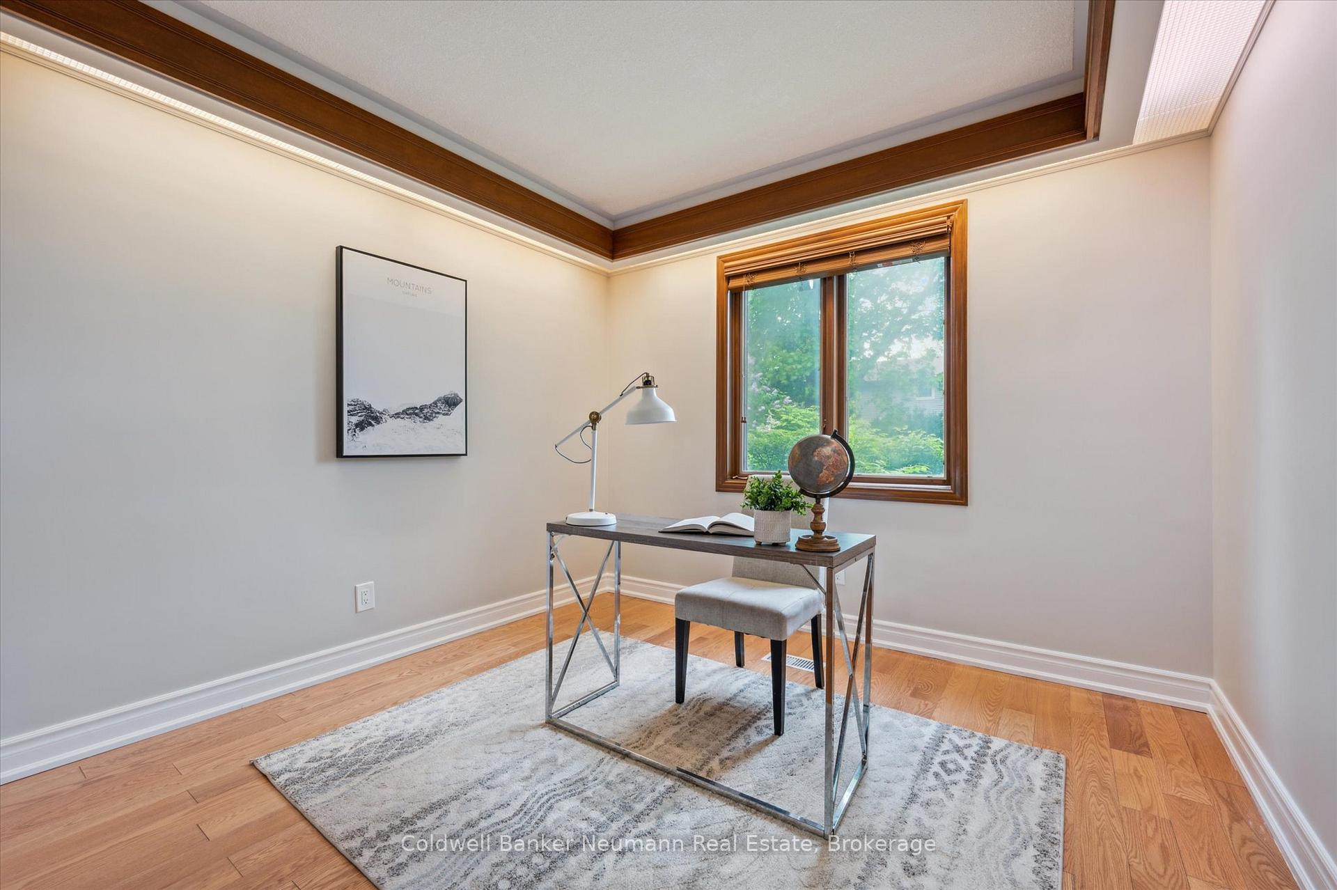 Photo 16 of 15 Hands Drive, Guelph, Kortright East — HOMEH