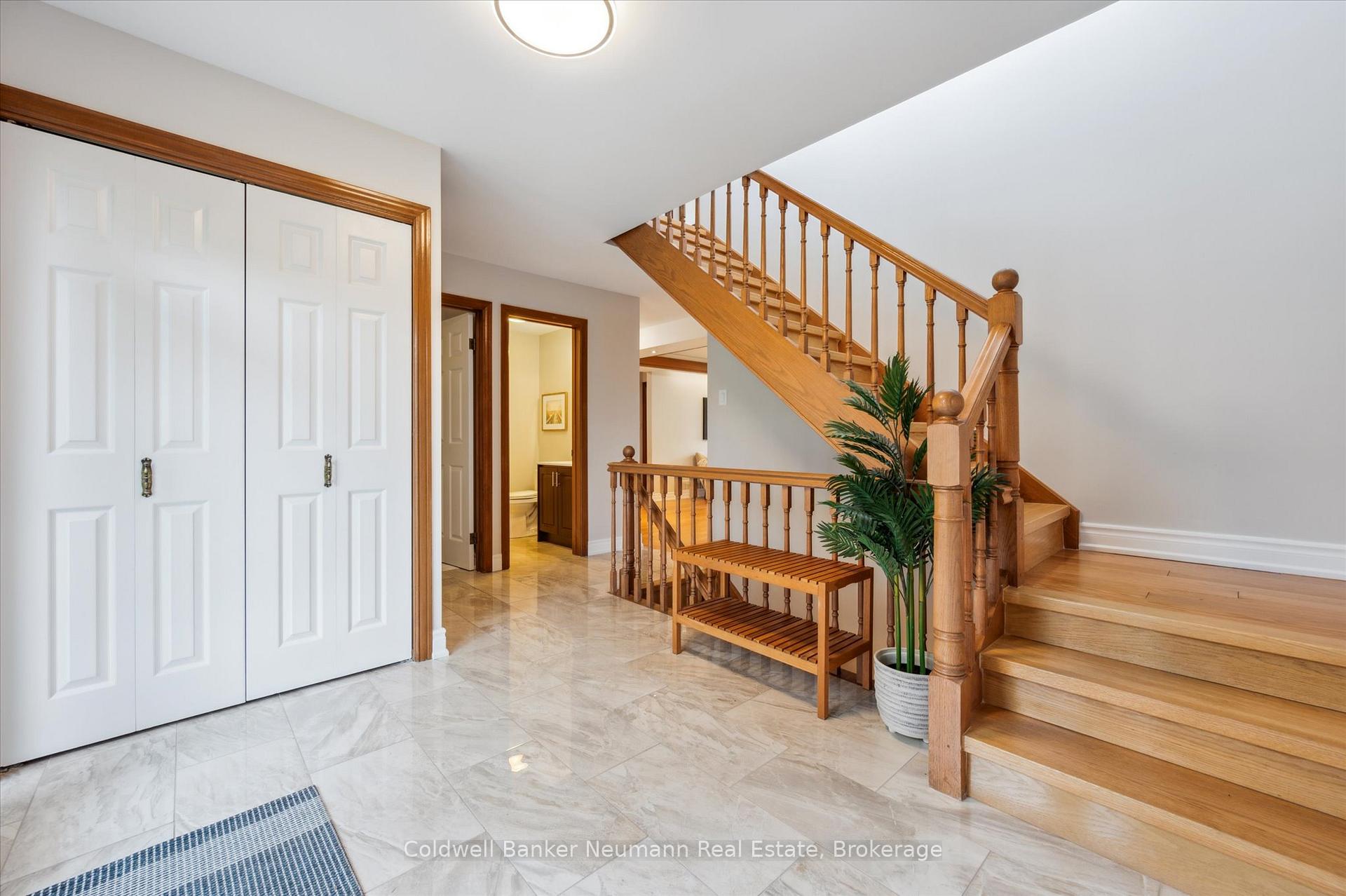 Photo 25 of 15 Hands Drive, Guelph, Kortright East — HOMEH