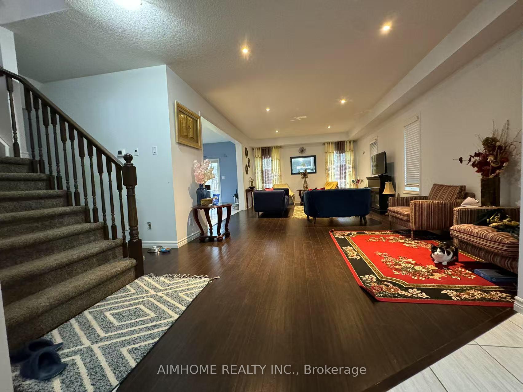 Photo 1 of 670 Indian Grass Street, Waterloo, Columbia Forest — HOMEH