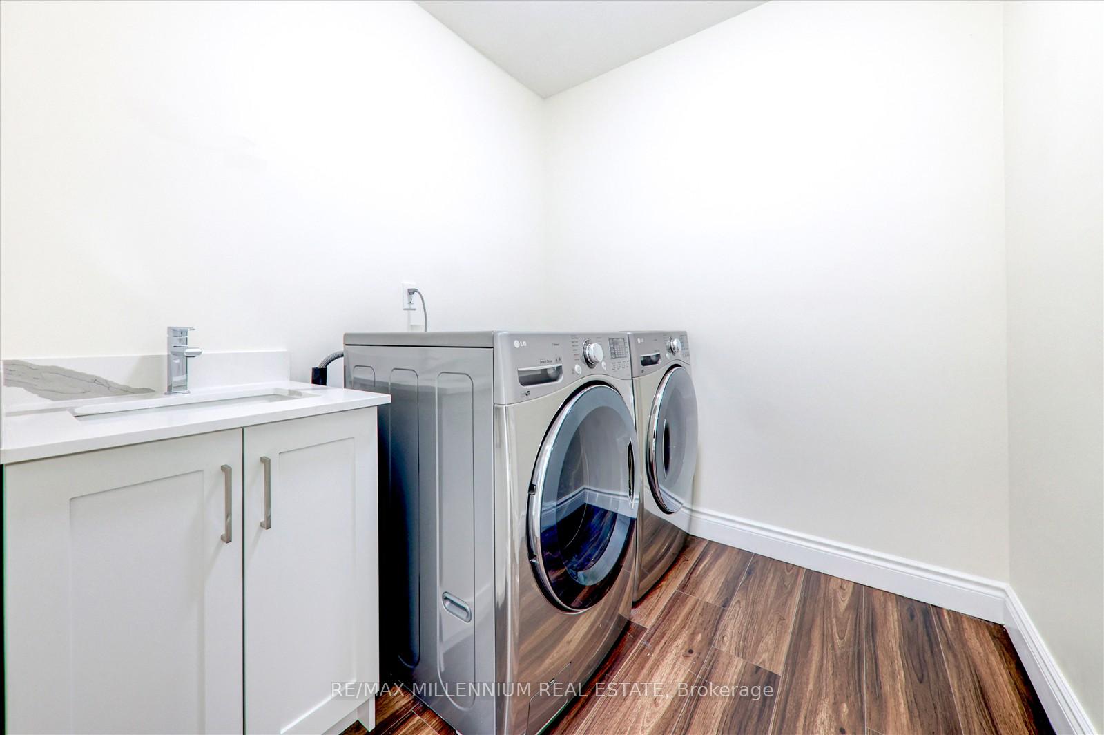 Photo 12 of 13 Ebby Avenue, Brampton, Heart Lake West — HOMEH