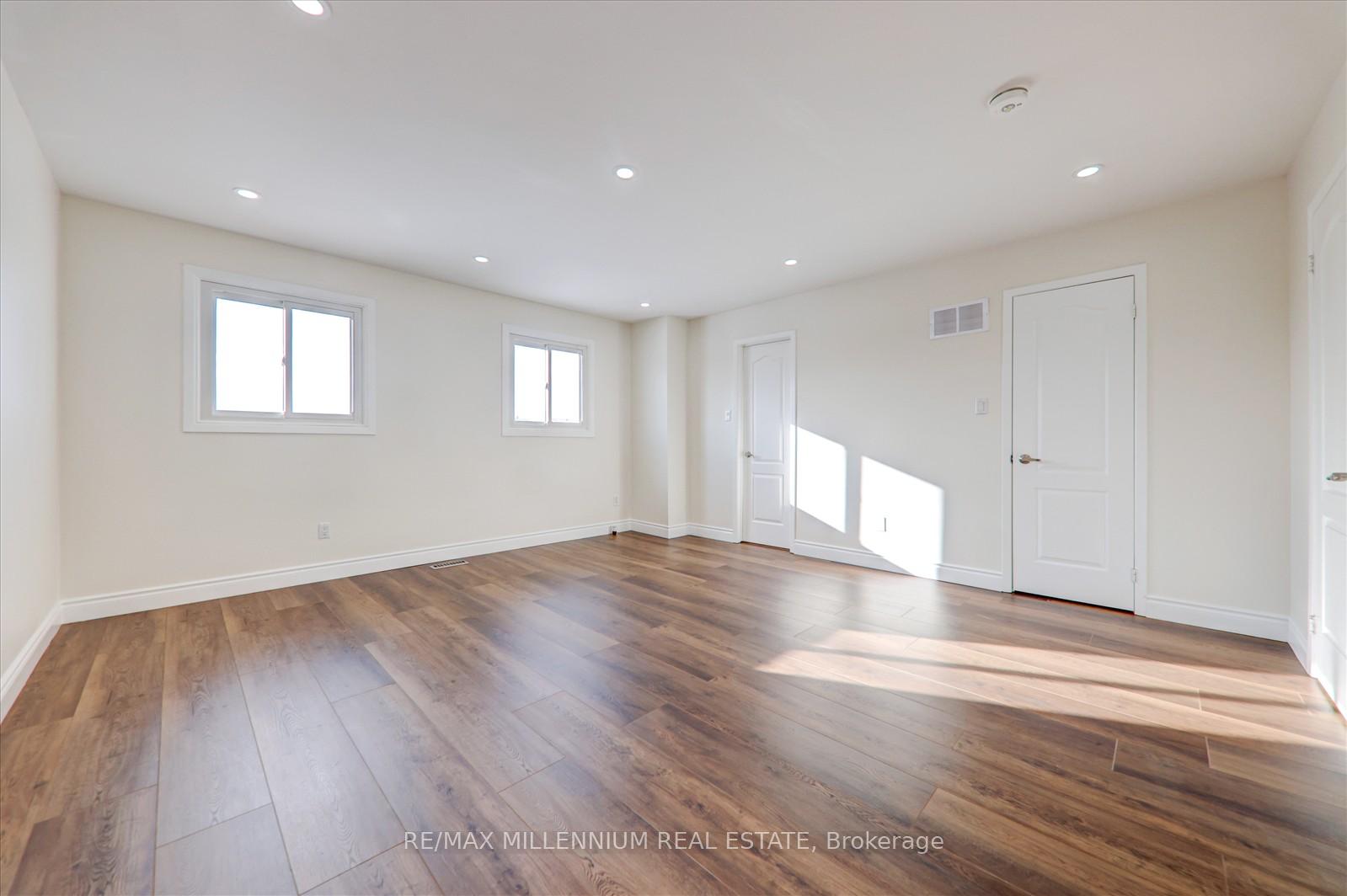 Photo 17 of 13 Ebby Avenue, Brampton, Heart Lake West — HOMEH