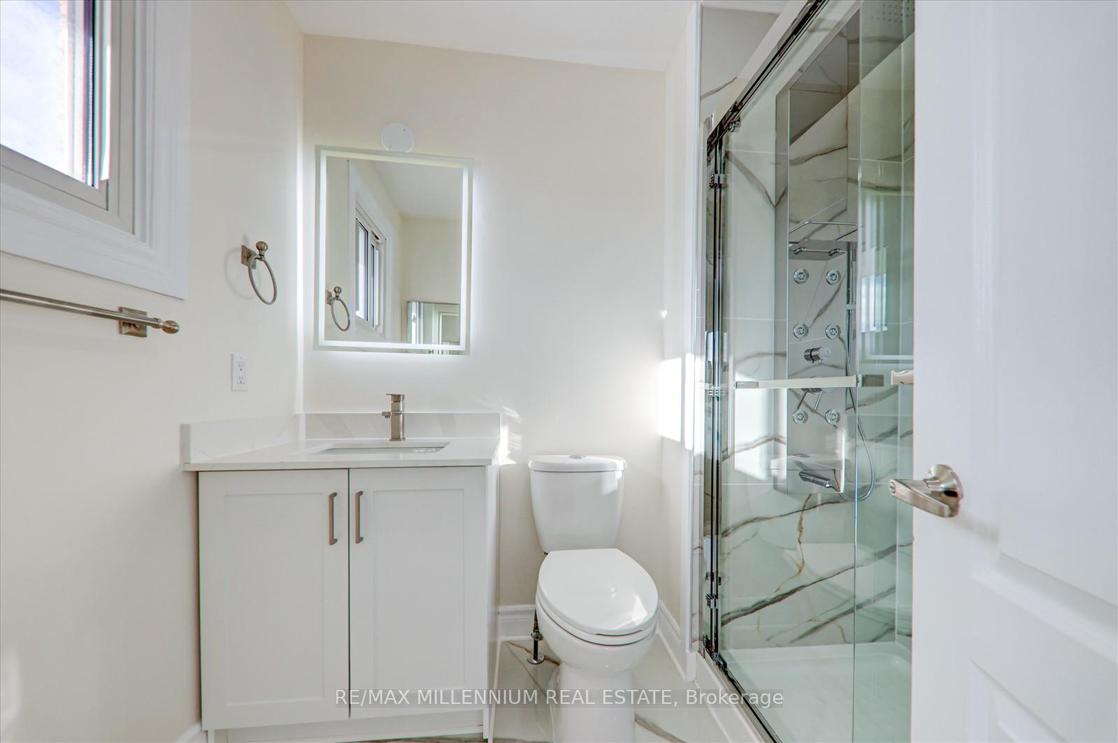Photo 14 of 13 Ebby Avenue, Brampton, Heart Lake West — HOMEH