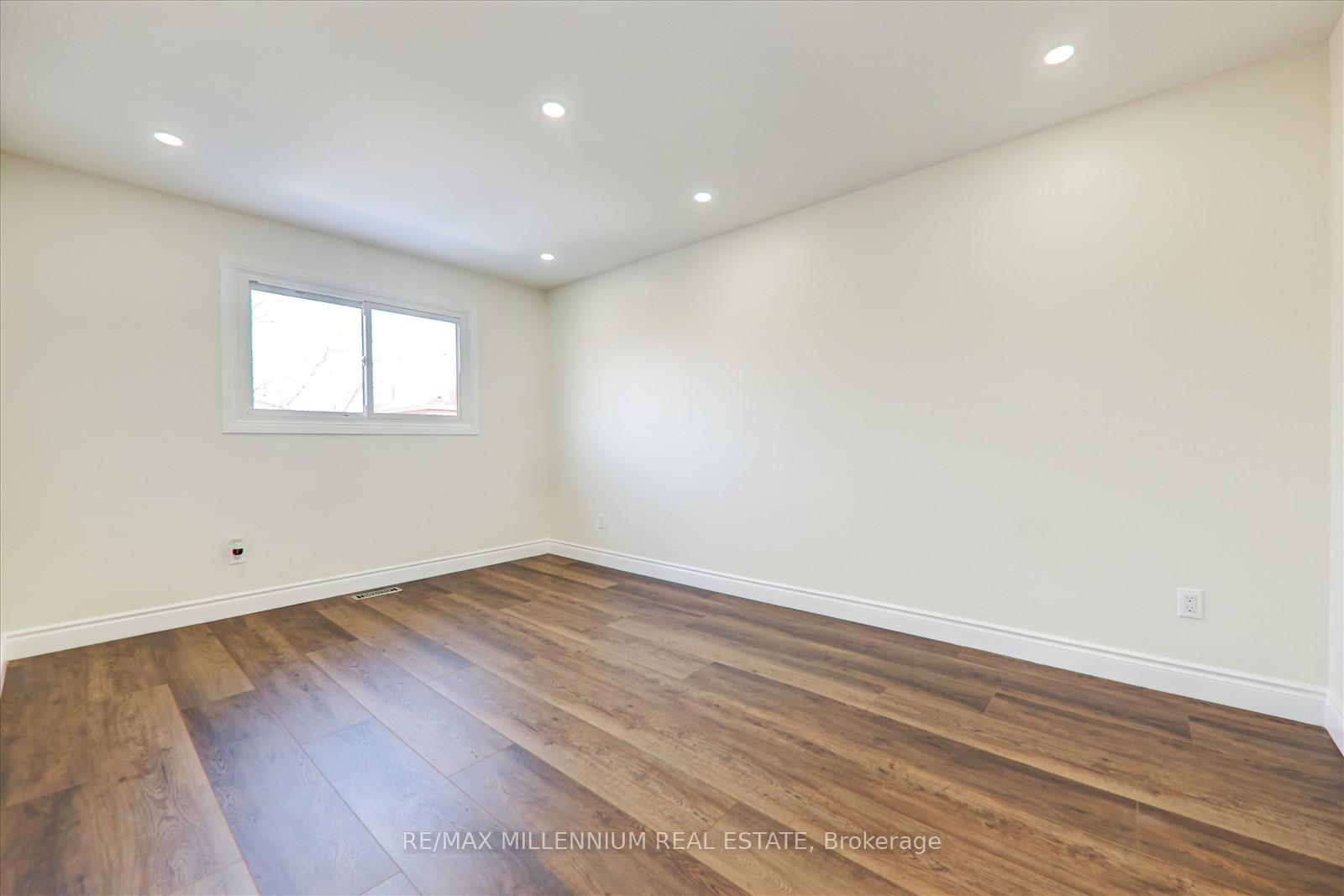 Photo 26 of 13 Ebby Avenue, Brampton, Heart Lake West — HOMEH