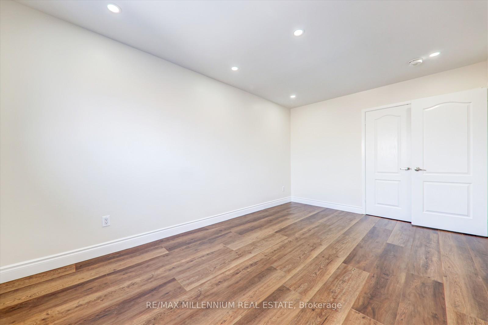 Photo 22 of 13 Ebby Avenue, Brampton, Heart Lake West — HOMEH