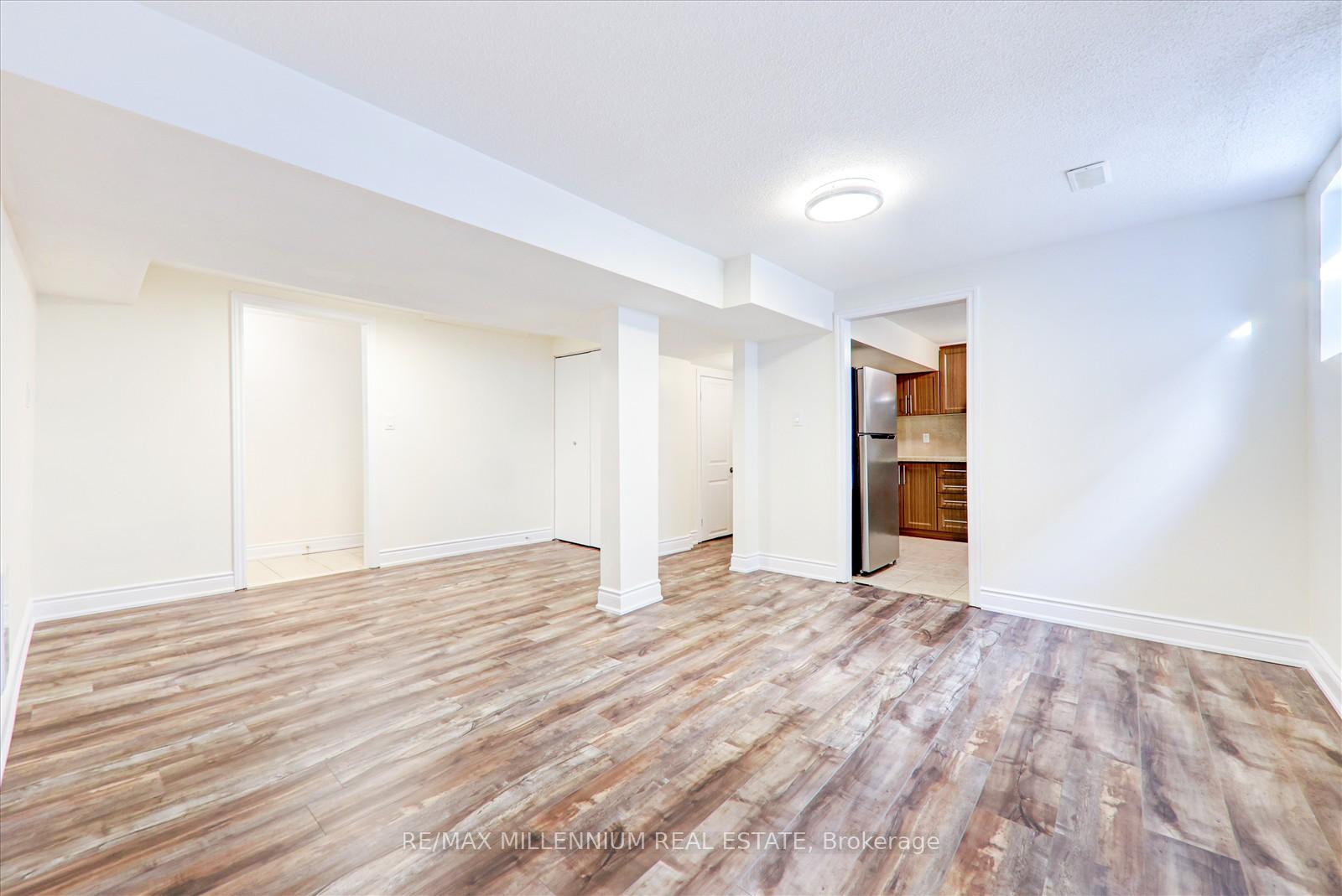 Photo 36 of 13 Ebby Avenue, Brampton, Heart Lake West — HOMEH