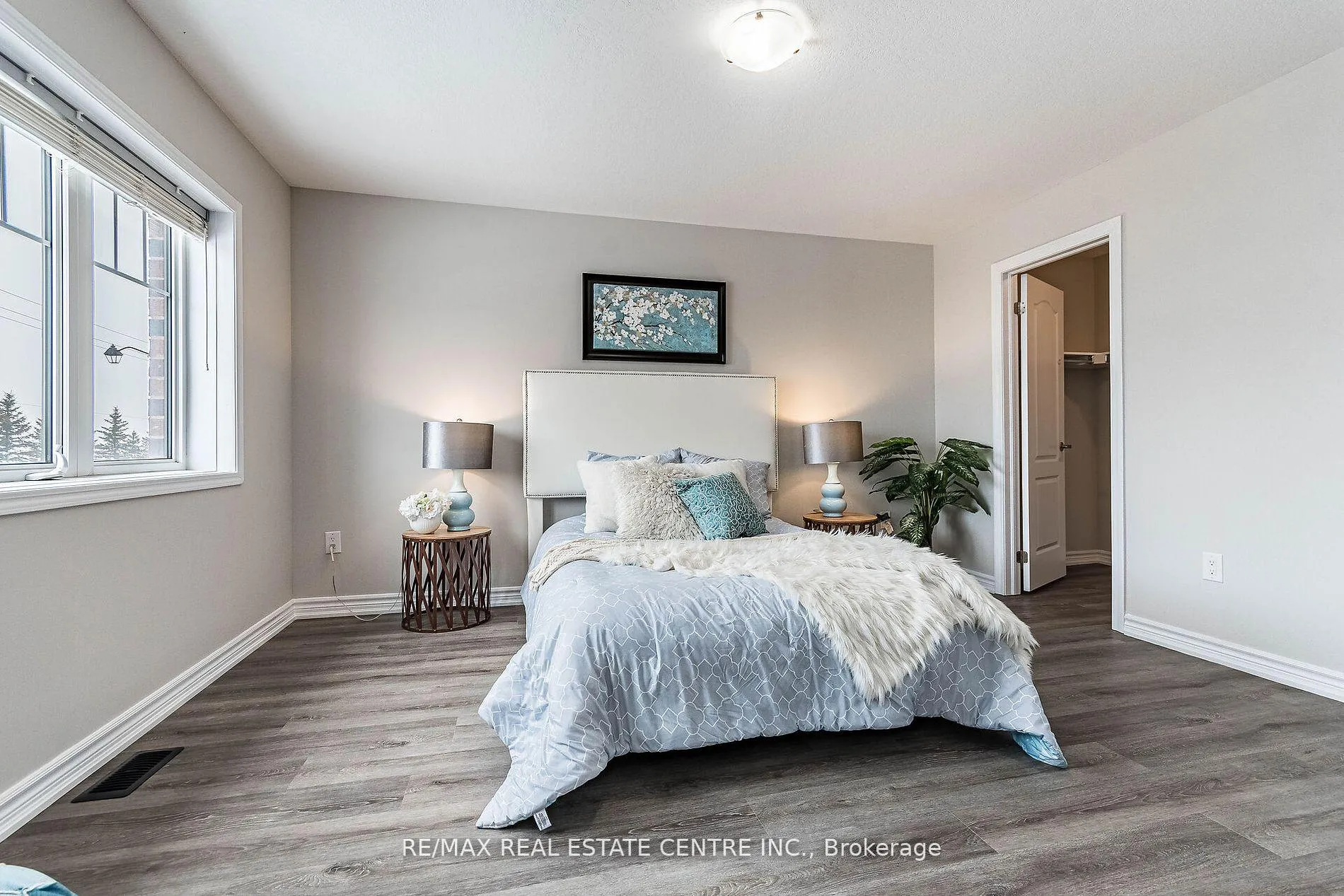 Photo 37 of 10 Utter Place, Hamilton, Stoney Creek Mountain — HOMEH