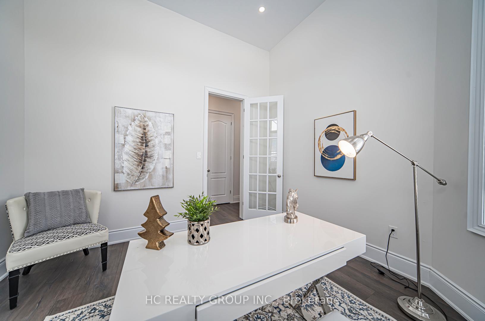 Photo 5 of 15 Trail Boulevard, Springwater, Minesing — HOMEH