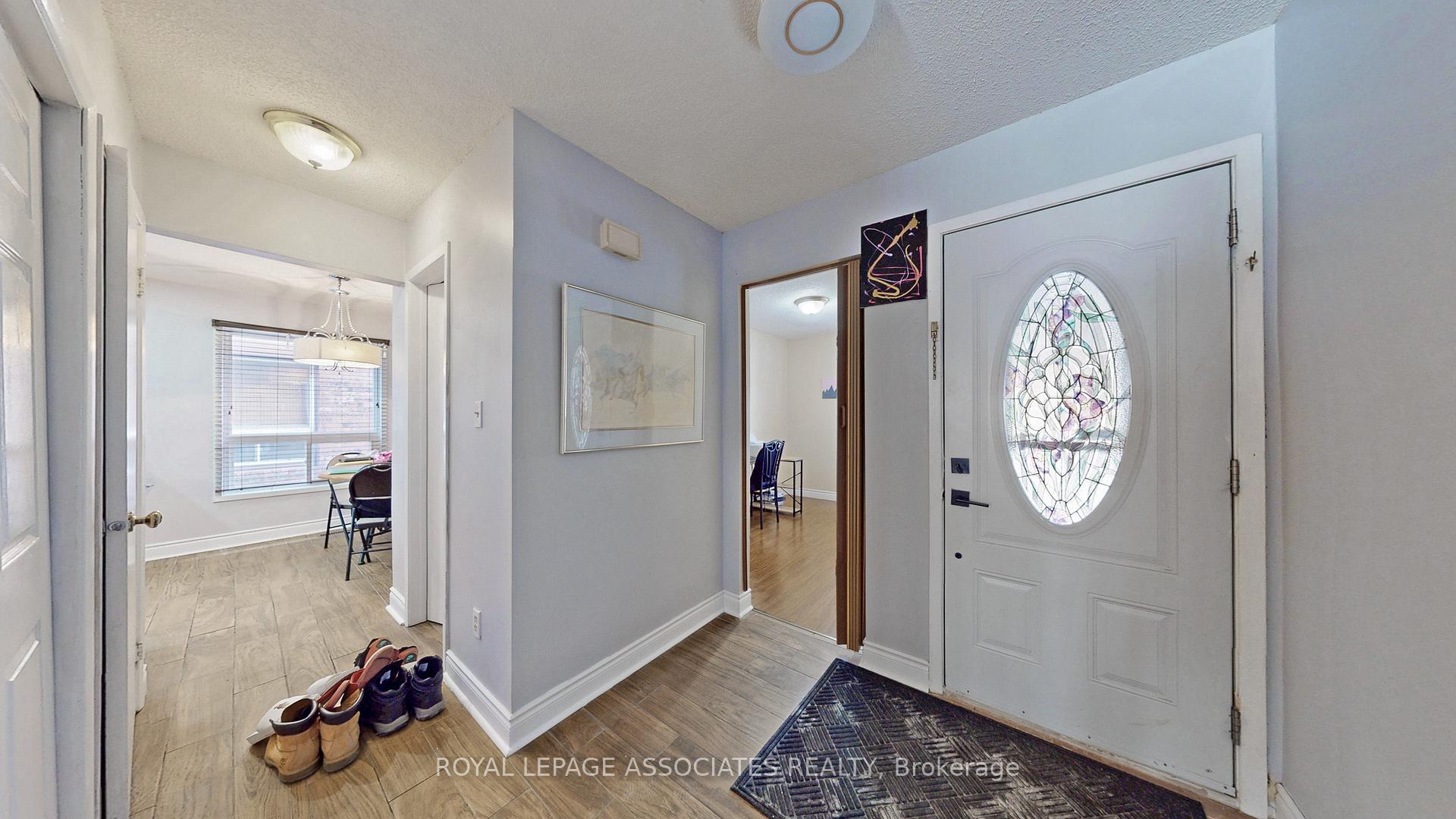 Photo 31 of 5 Rustywood Drive, Brampton, Fletcher's West — HOMEH