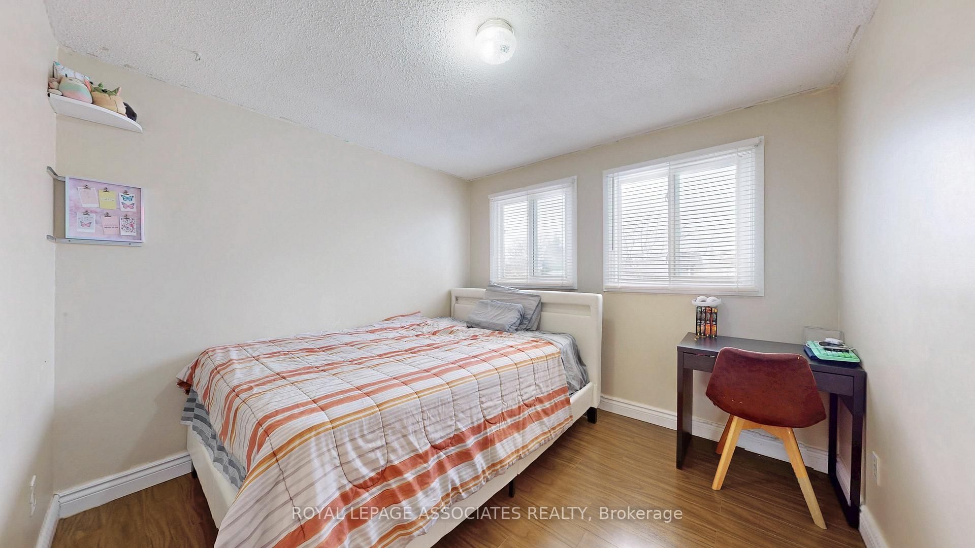 Photo 25 of 5 Rustywood Drive, Brampton, Fletcher's West — HOMEH