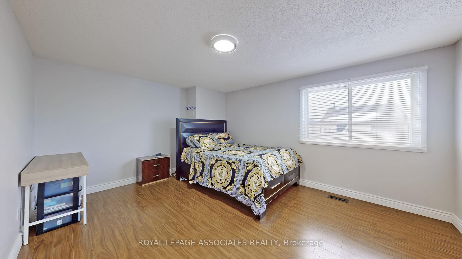 Photo 36 of 5 Rustywood Drive, Brampton, Fletcher's West — HOMEH