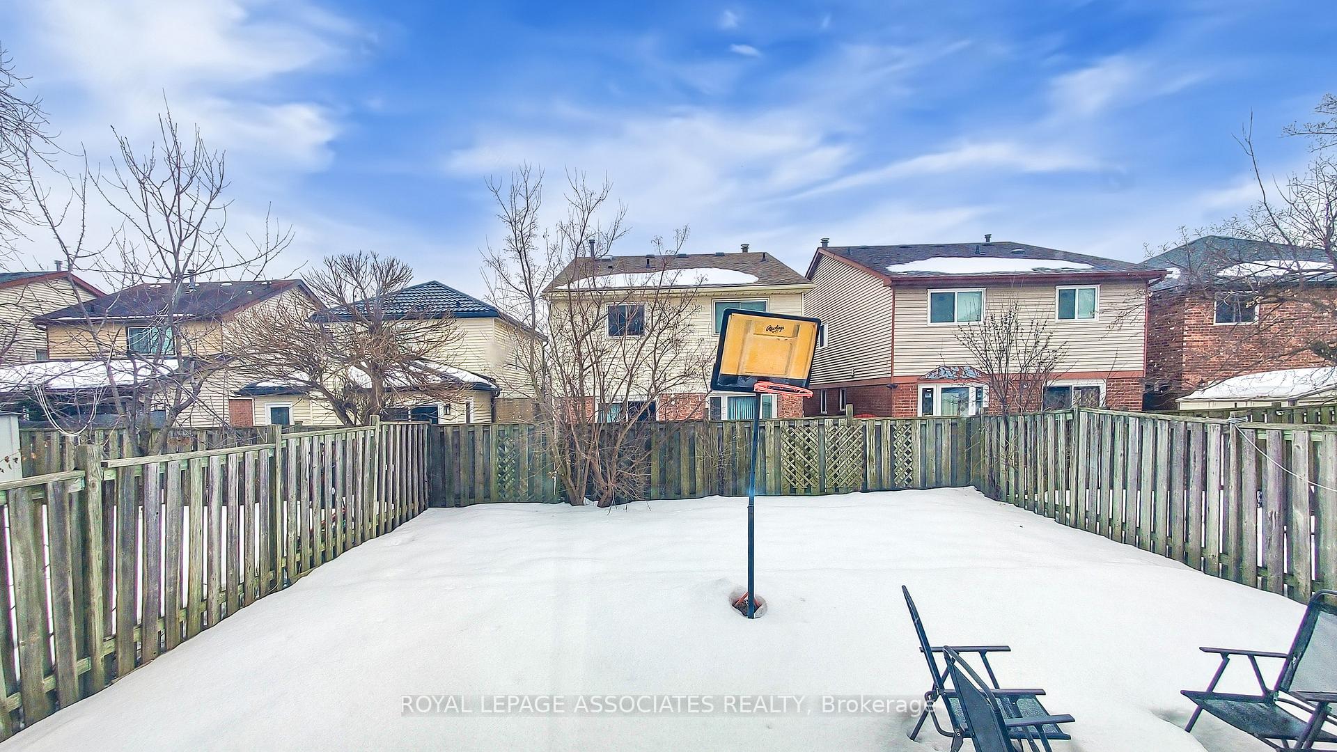 Photo 46 of 5 Rustywood Drive, Brampton, Fletcher's West — HOMEH