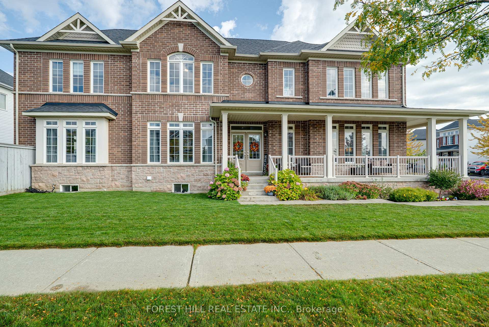 Photo 1 of 701 Cook Crescent, Shelburne — HOMEH