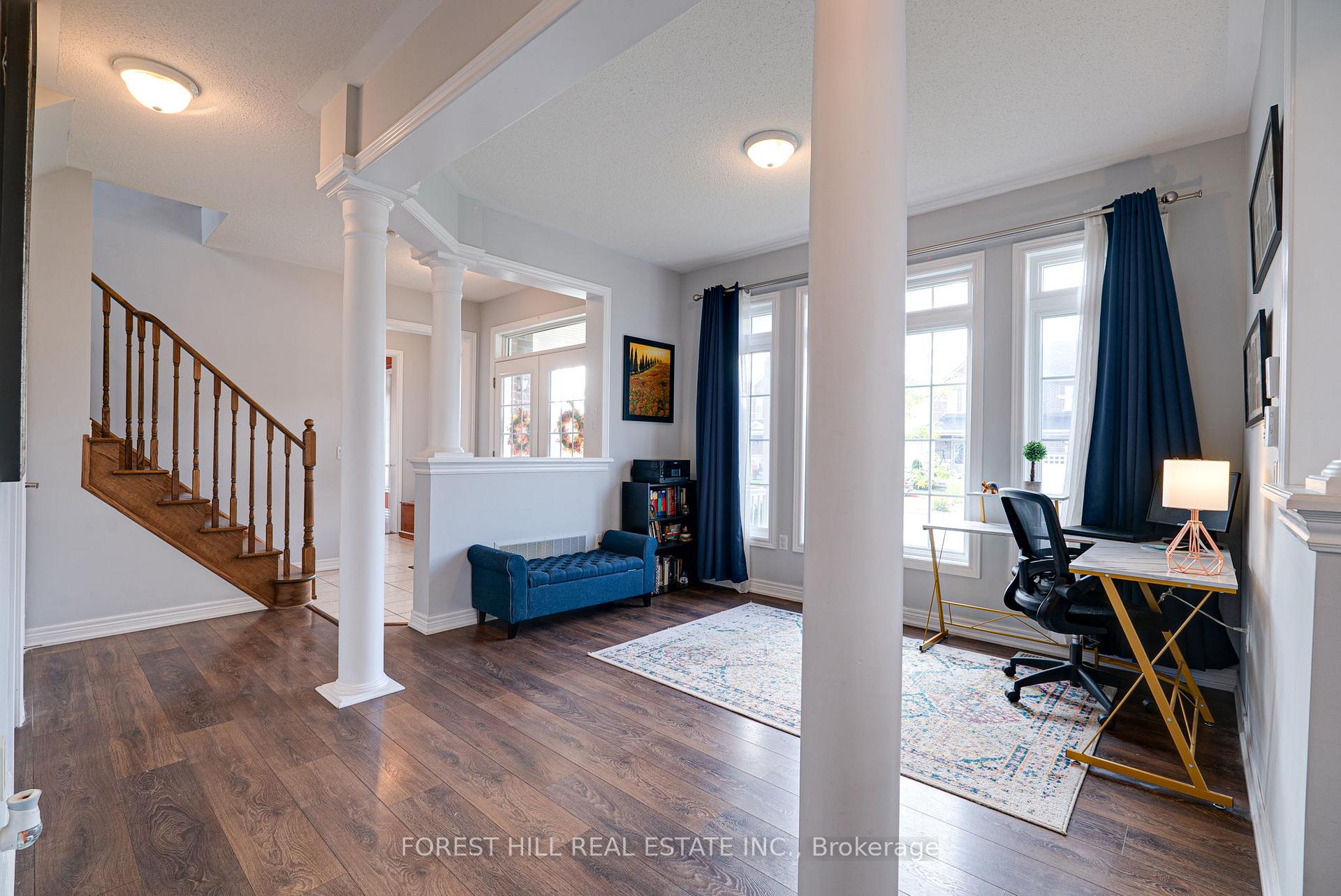 Photo 5 of 701 Cook Crescent, Shelburne — HOMEH