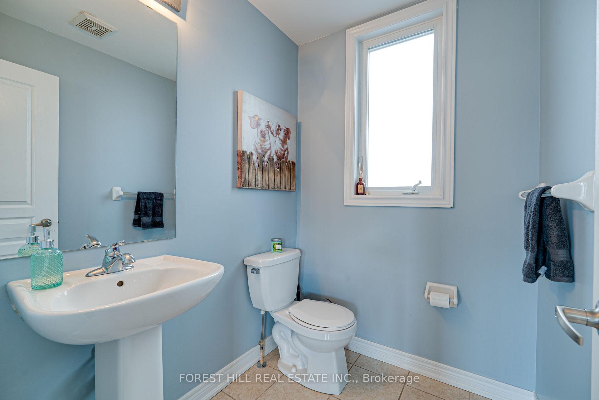 Photo 15 of 701 Cook Crescent, Shelburne — HOMEH