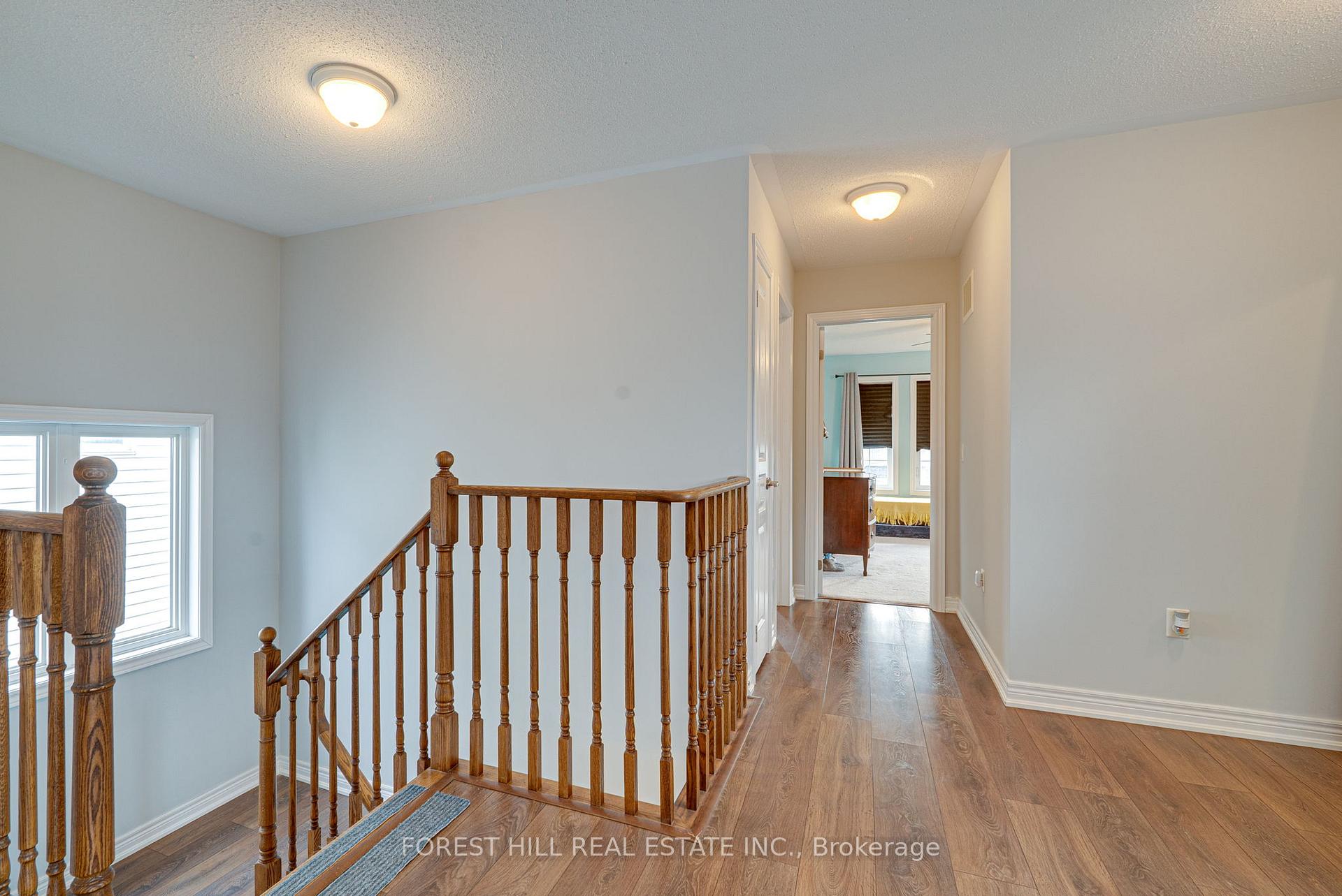 Photo 14 of 701 Cook Crescent, Shelburne — HOMEH